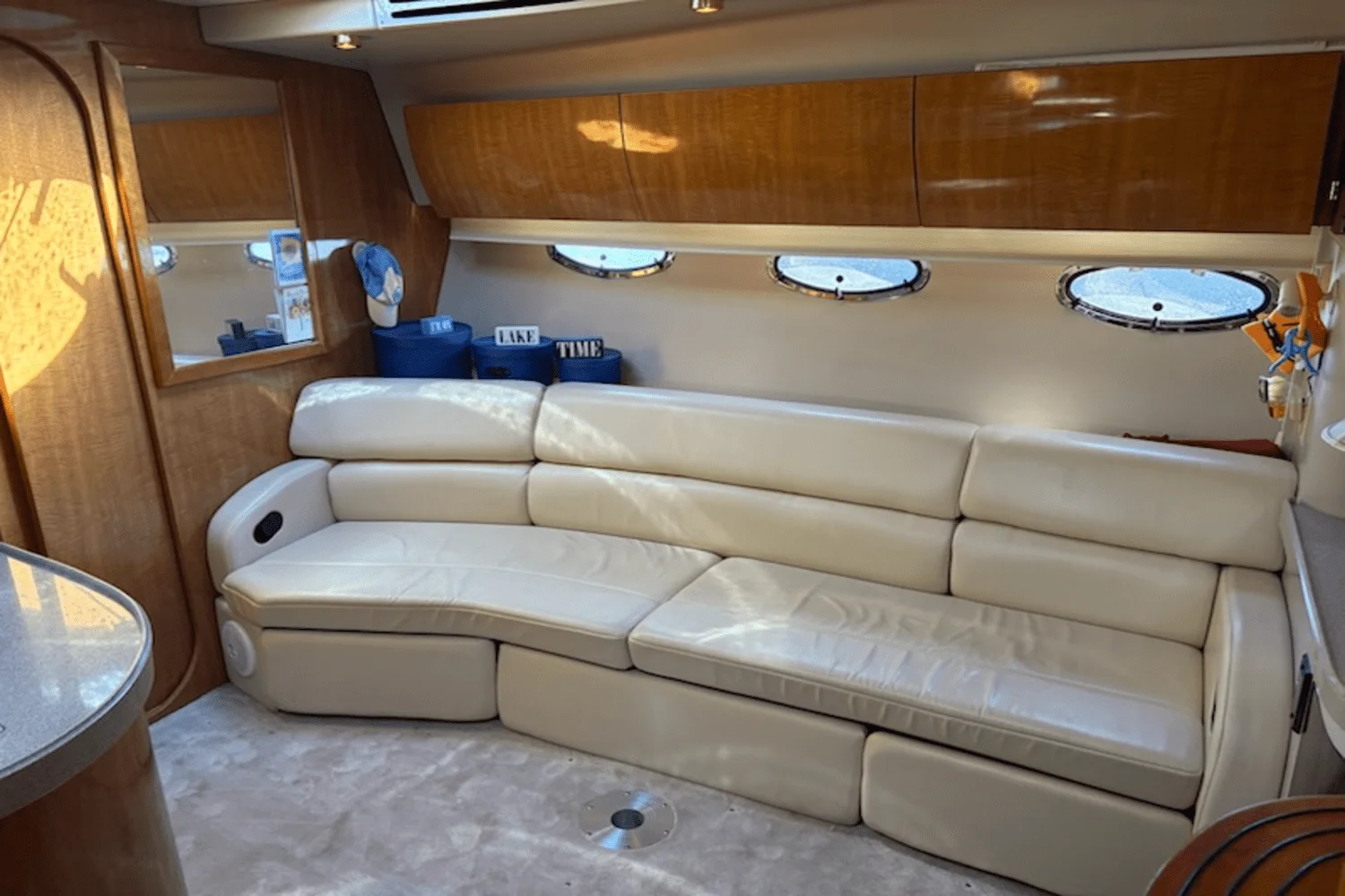 2002 Regal COMMODORE 3860 Image Thumbnail #51