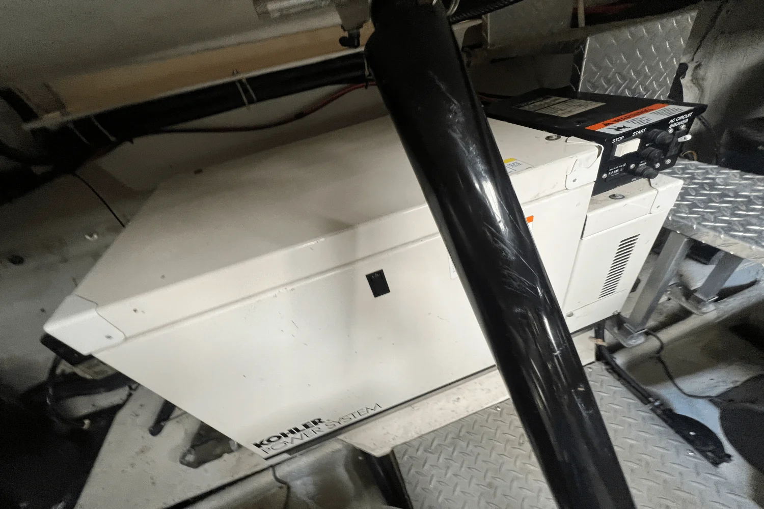 2002 Regal COMMODORE 3860 Image Thumbnail #39