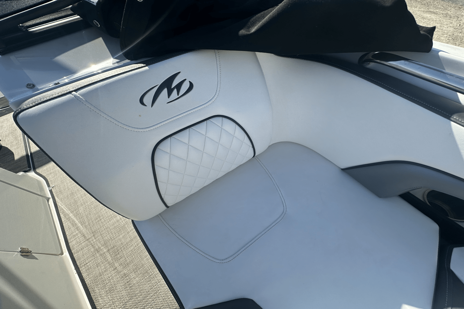 2019 Monterey M45 Image Thumbnail #19
