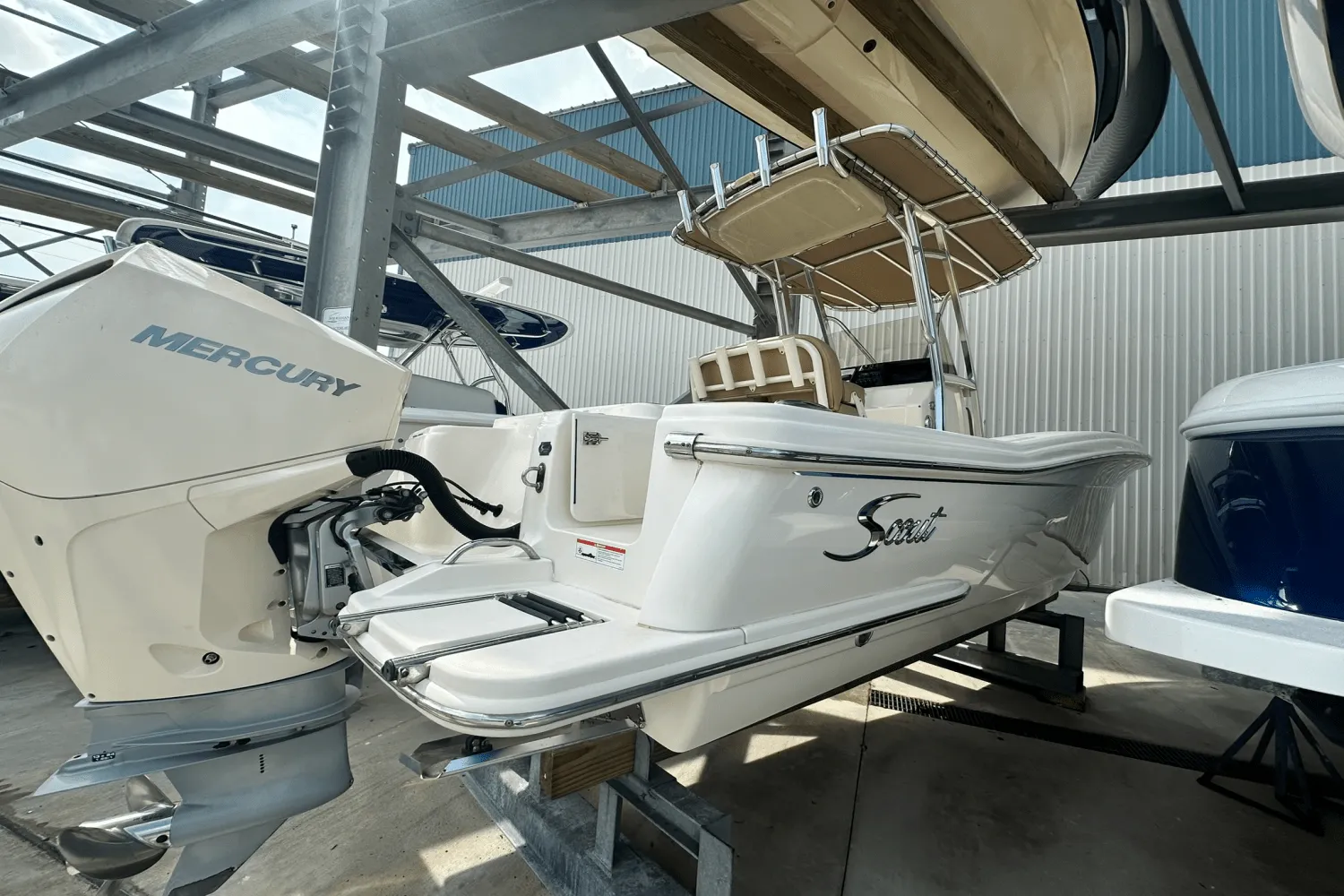 2019 Scout 215 XSF Image Thumbnail #0
