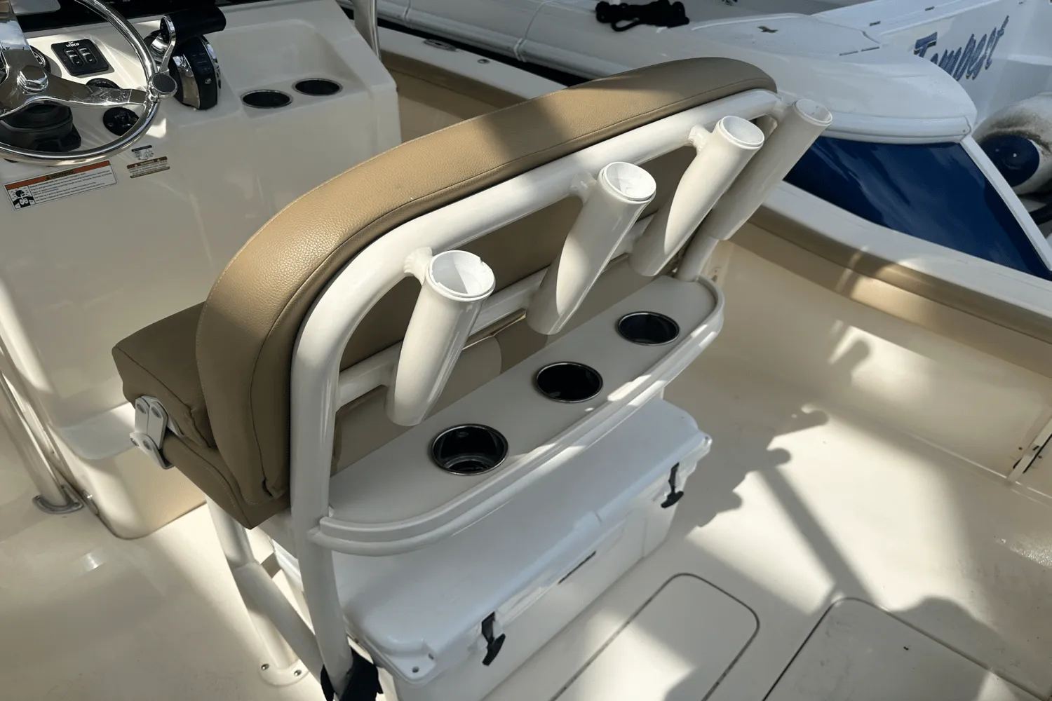 2019 Scout 215 XSF Image Thumbnail #12