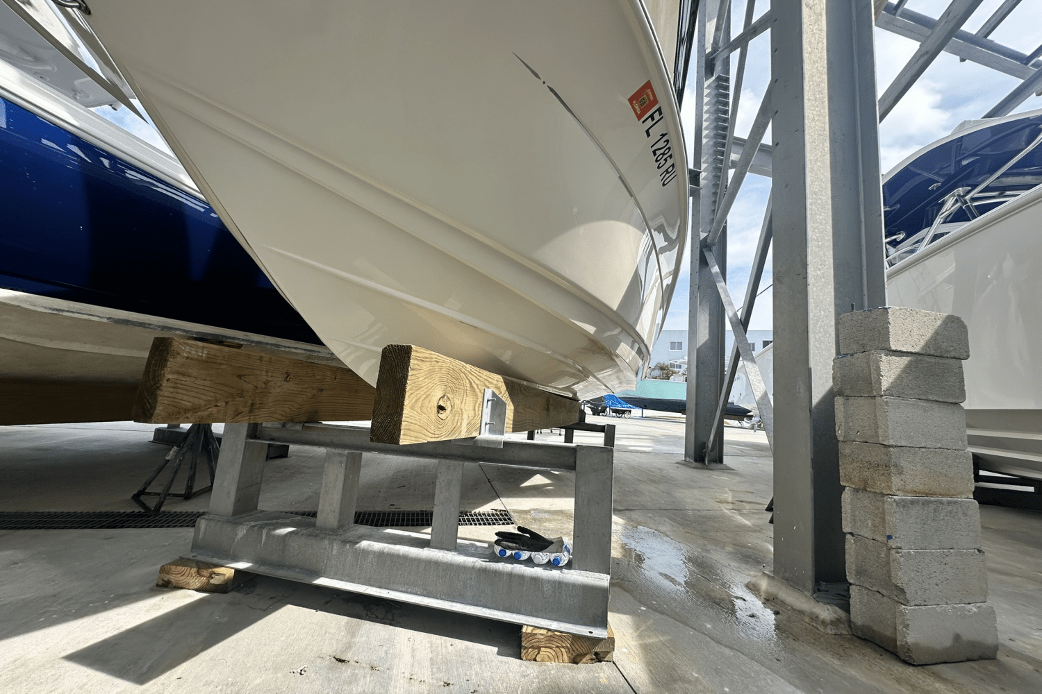 2019 Scout 215 XSF Image Thumbnail #5