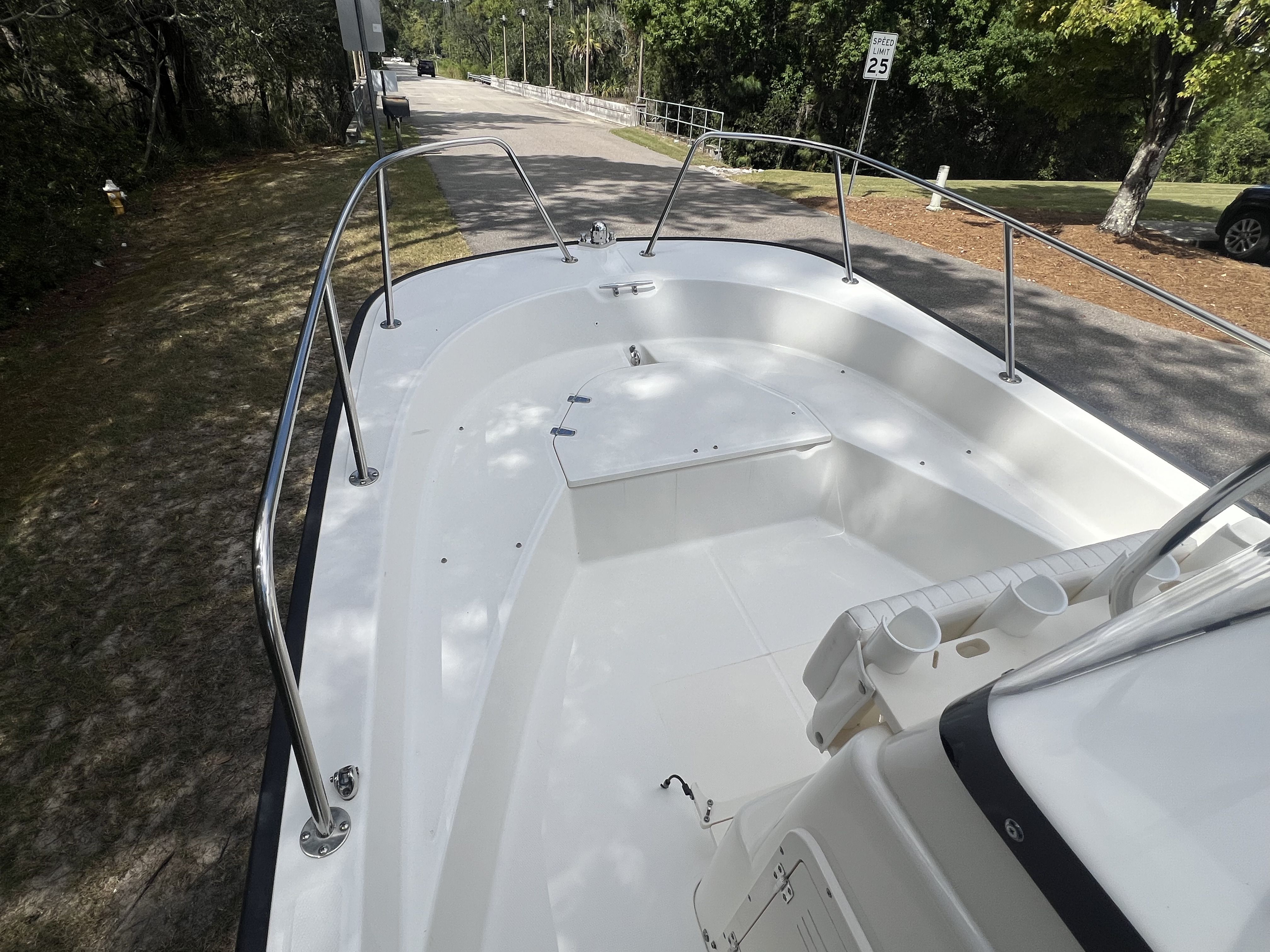 2016 Boston Whaler 170 MONTAUK Image Thumbnail #18