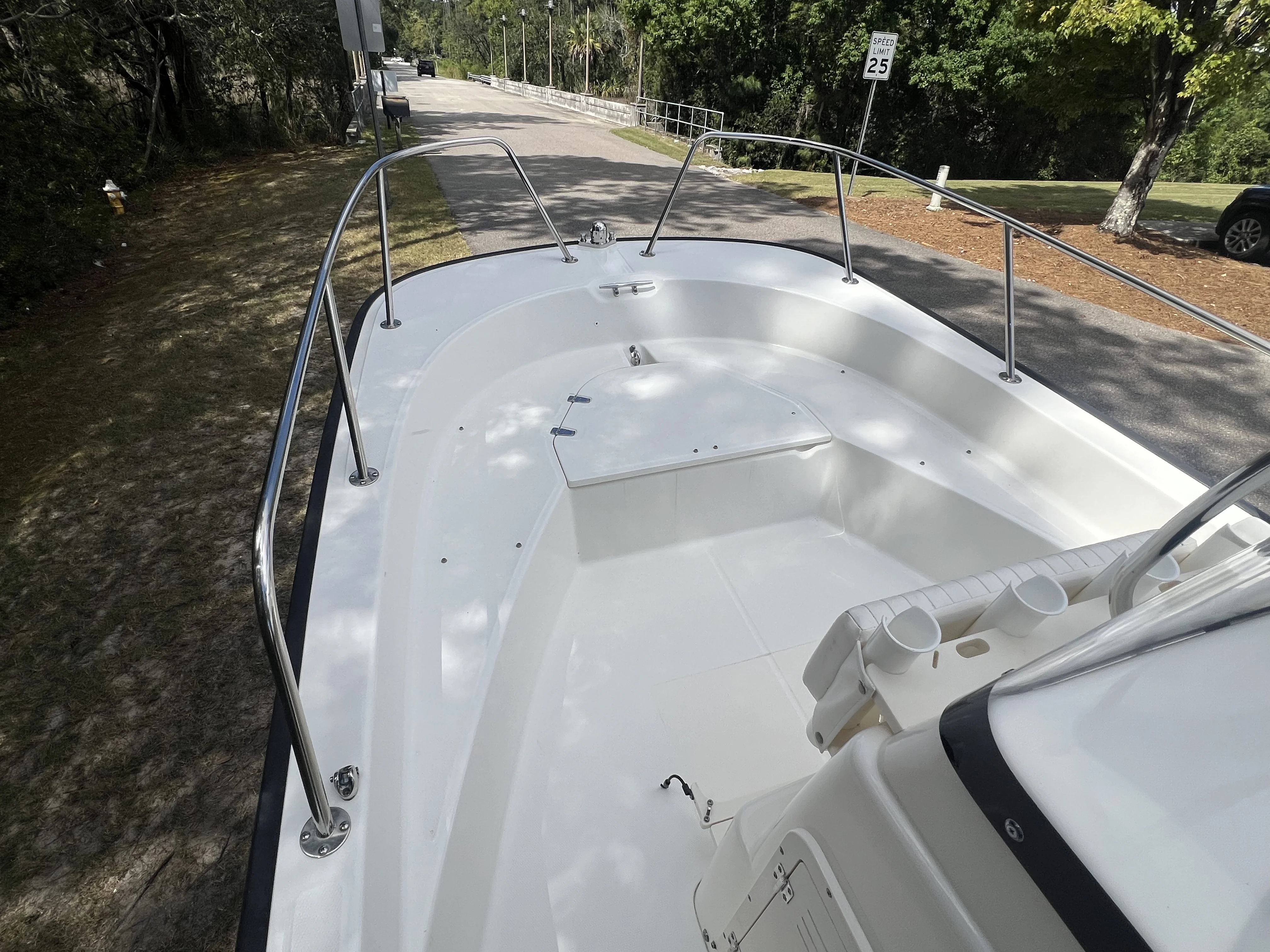 2016 Boston Whaler 170 MONTAUK Image Thumbnail #18