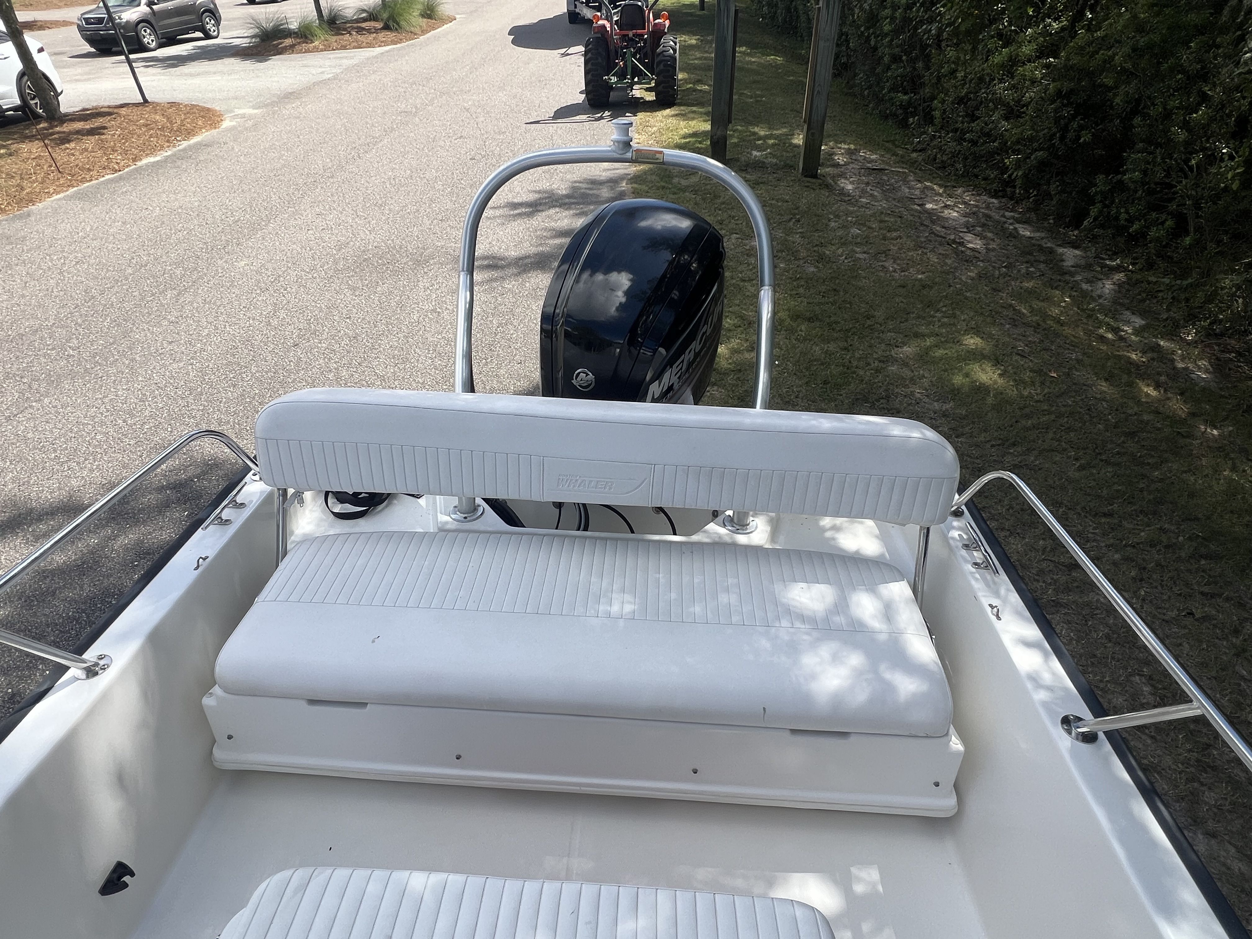 2016 Boston Whaler 170 MONTAUK Image Thumbnail #4