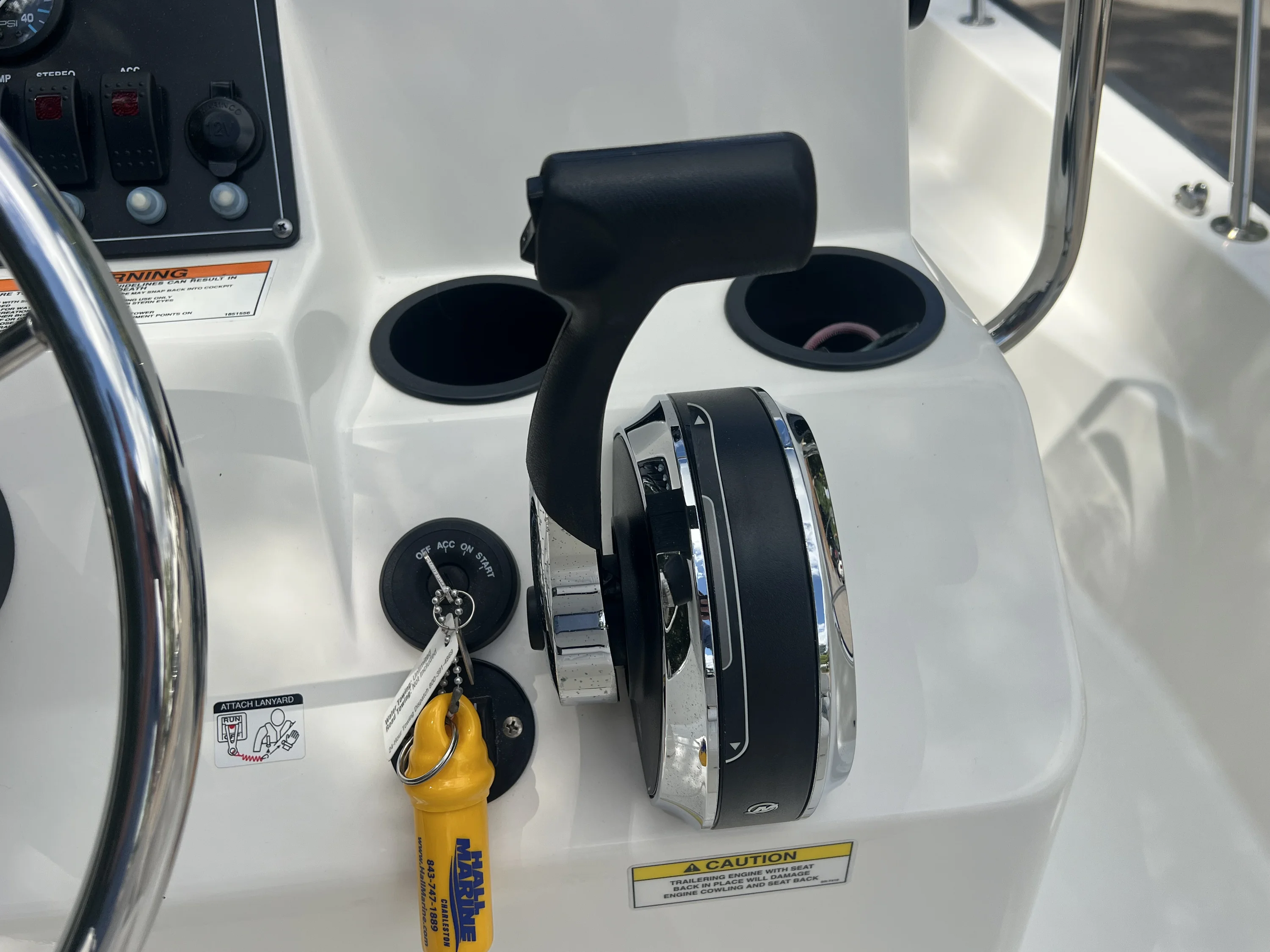 2016 Boston Whaler 170 MONTAUK Image Thumbnail #11