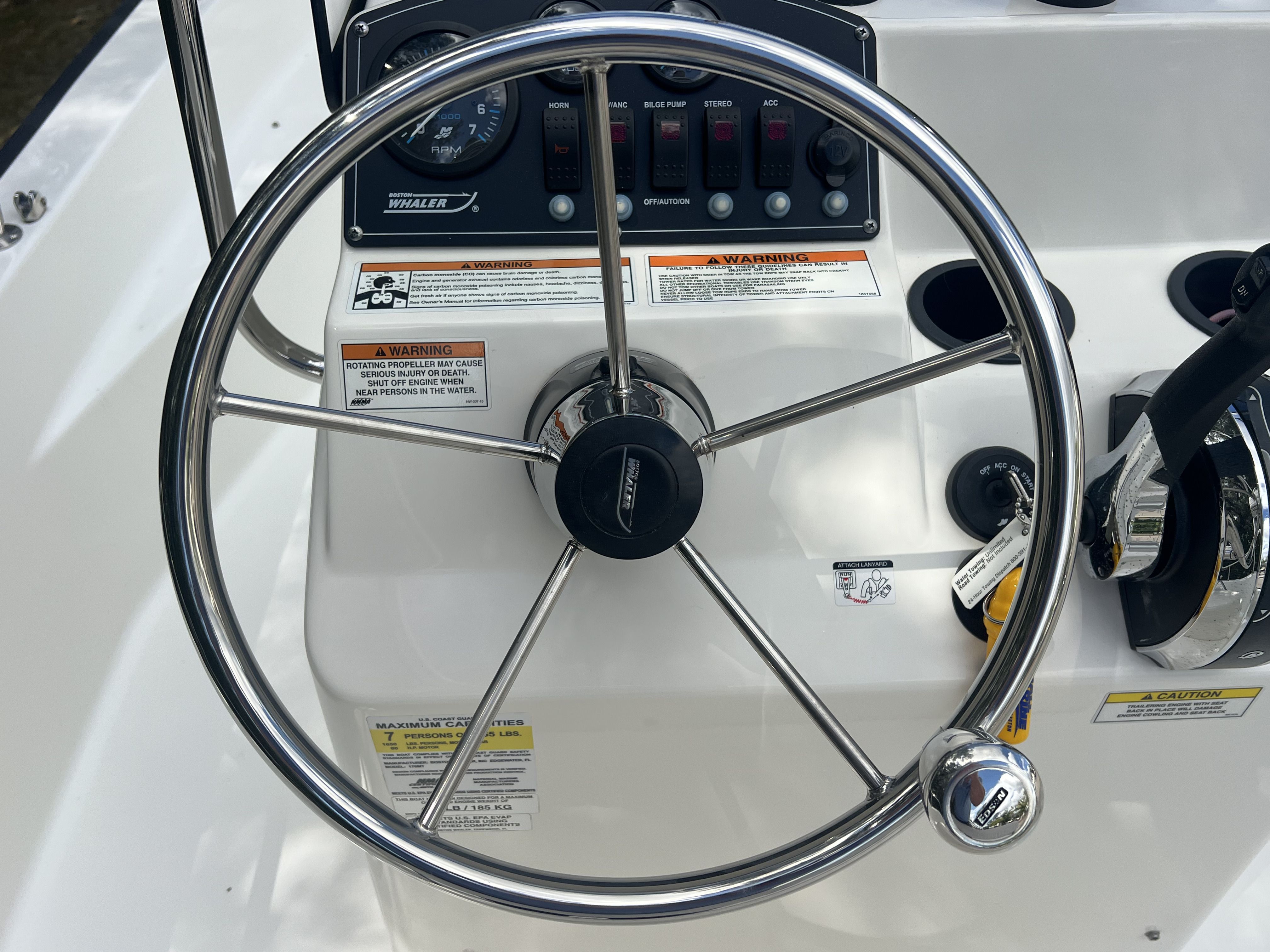 2016 Boston Whaler 170 MONTAUK Image Thumbnail #12