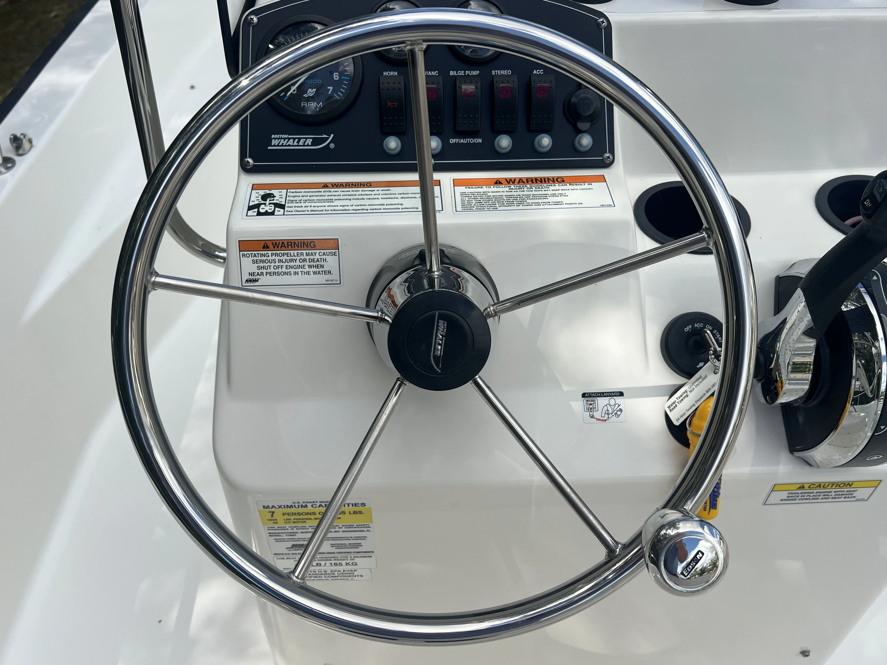 2016 Boston Whaler 170 MONTAUK Image Thumbnail #12