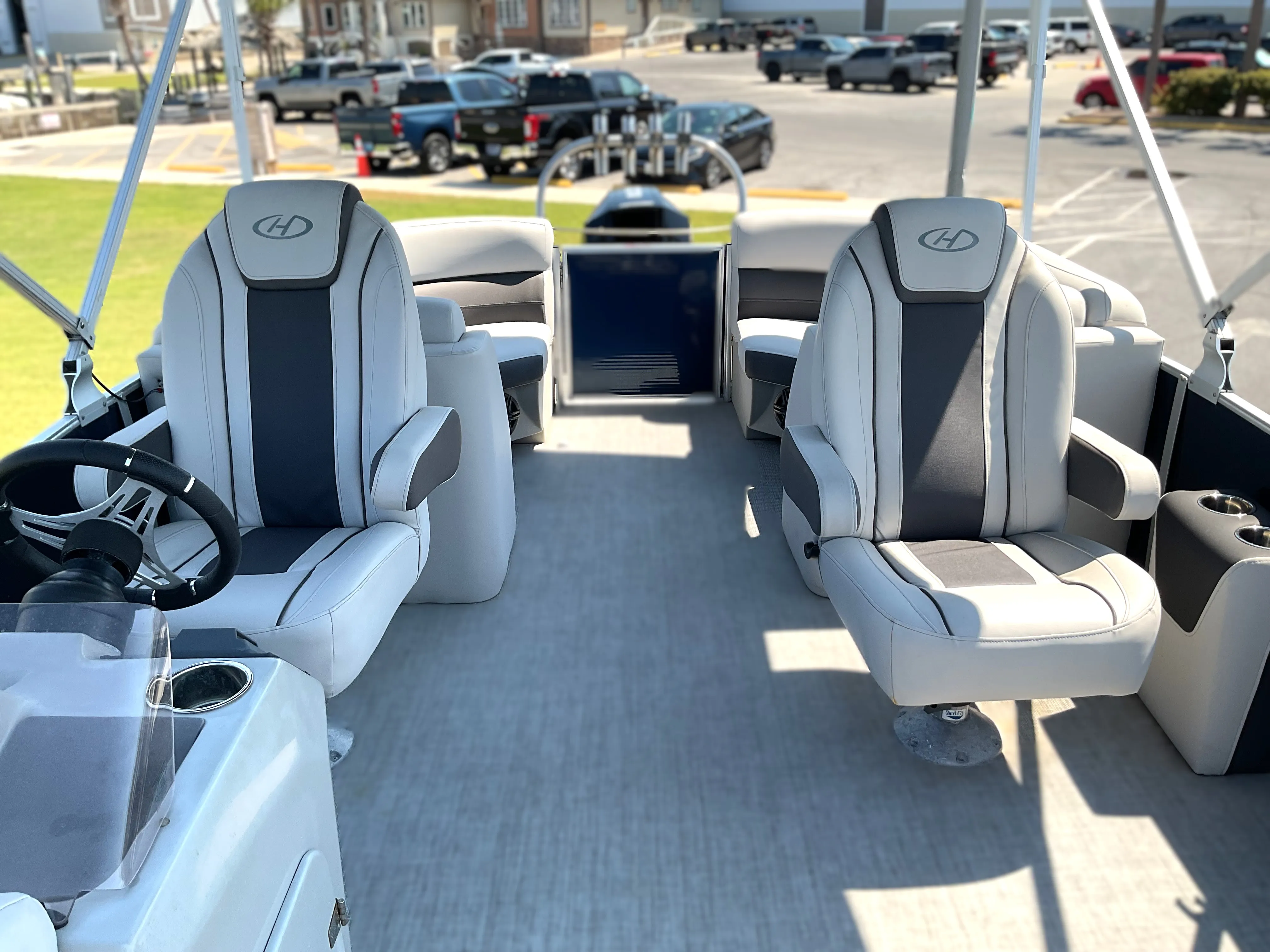 2022 Harris Cruiser 230 Image Thumbnail #26