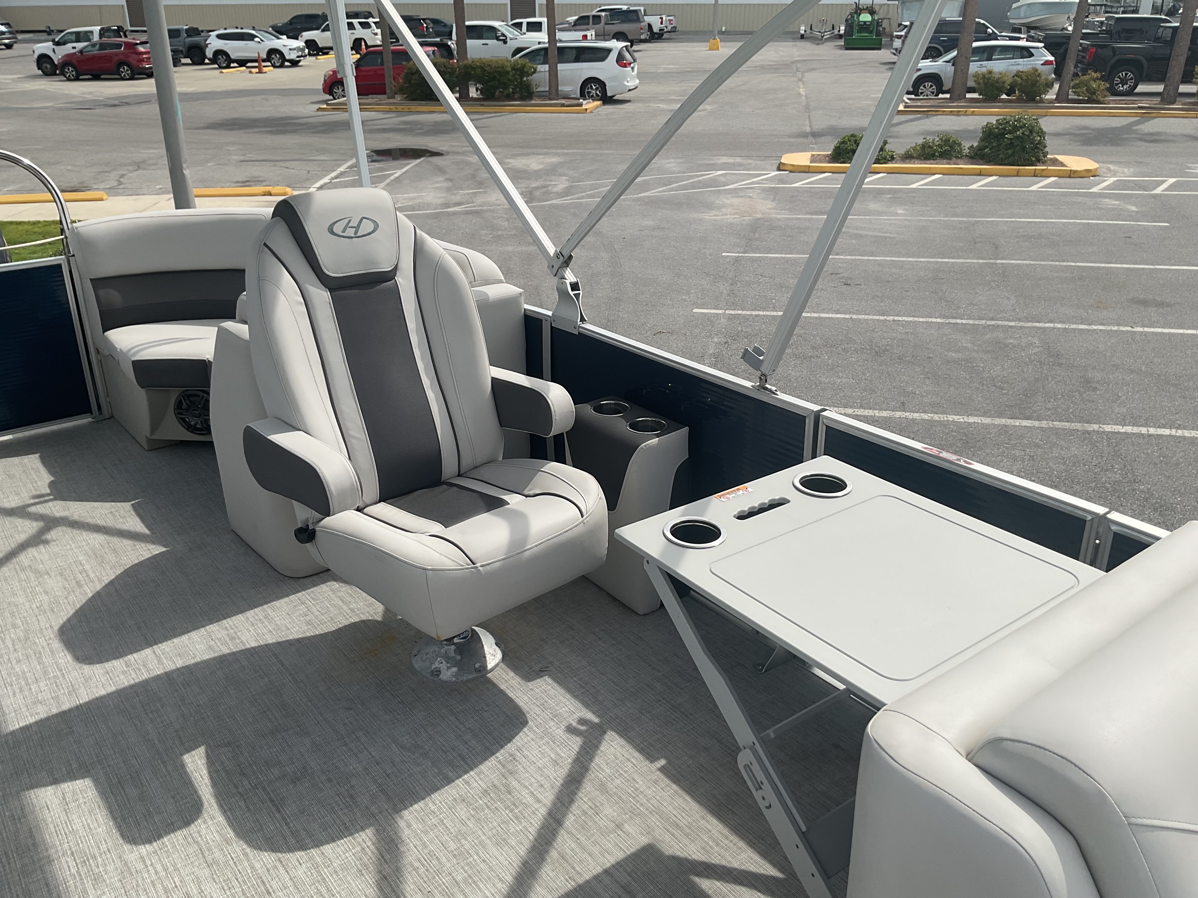 2022 Harris Cruiser 230 Image Thumbnail #23