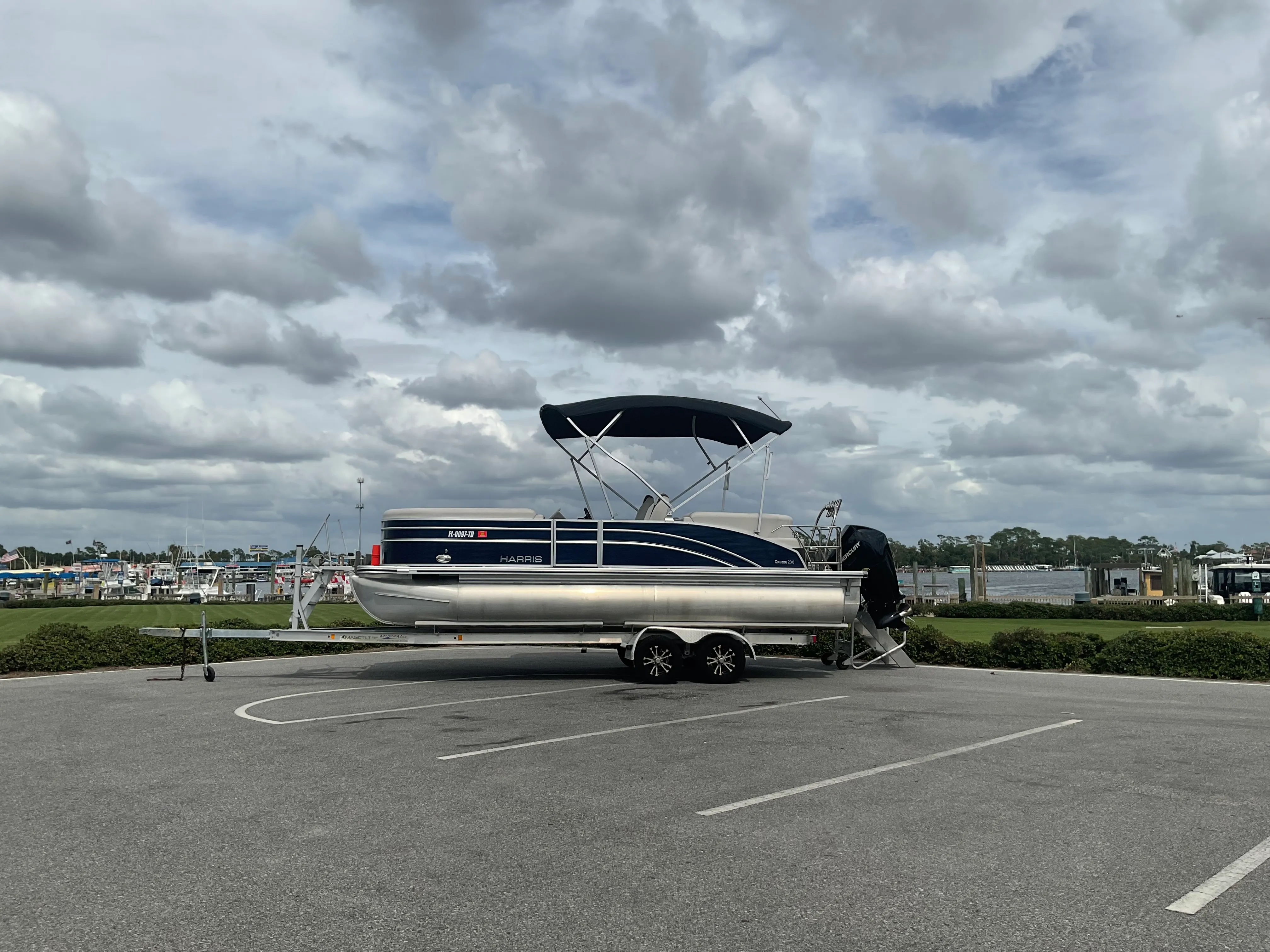 2022 Harris Cruiser 230 Image Thumbnail #32