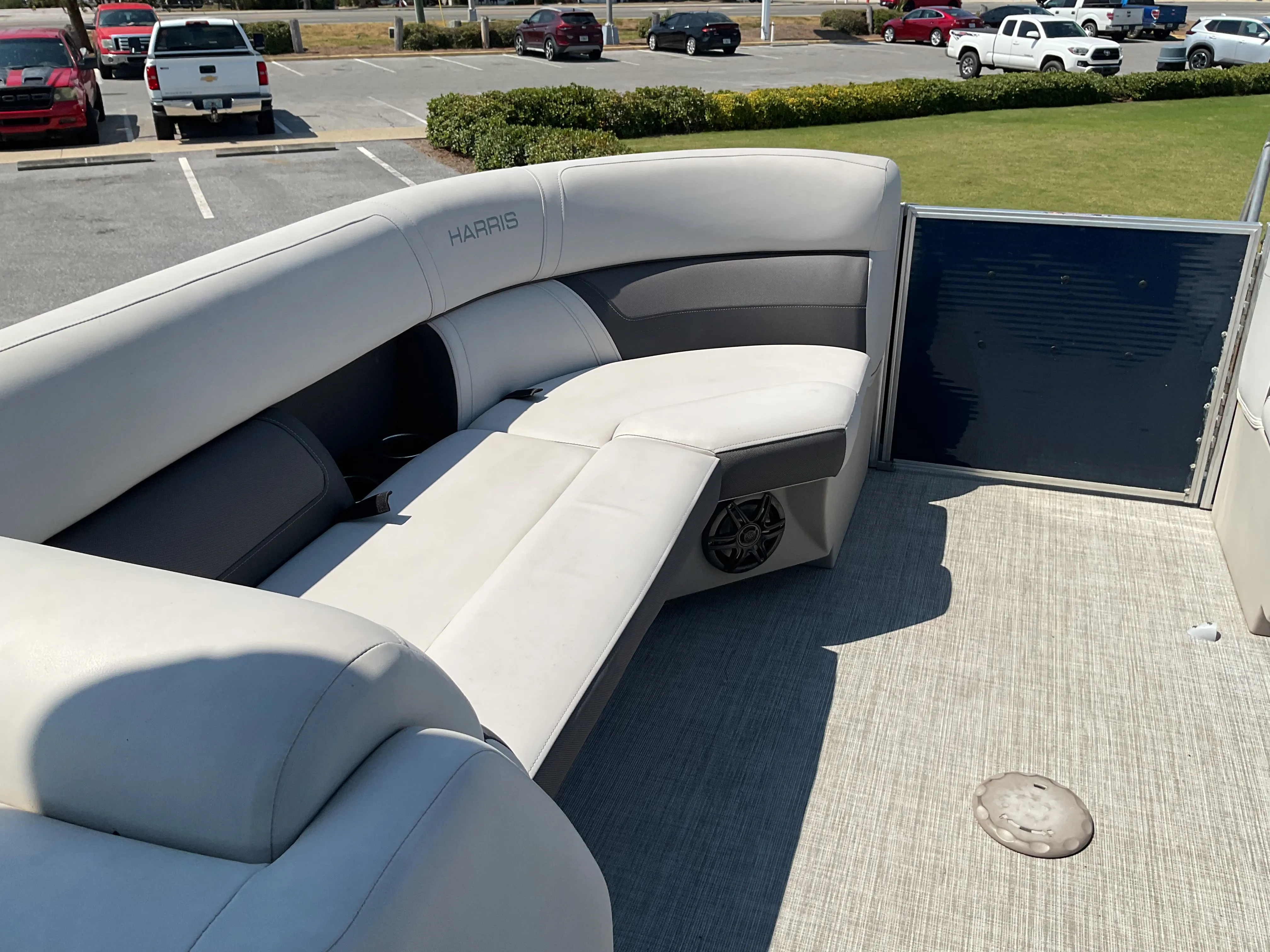 2022 Harris Cruiser 230 Image Thumbnail #14