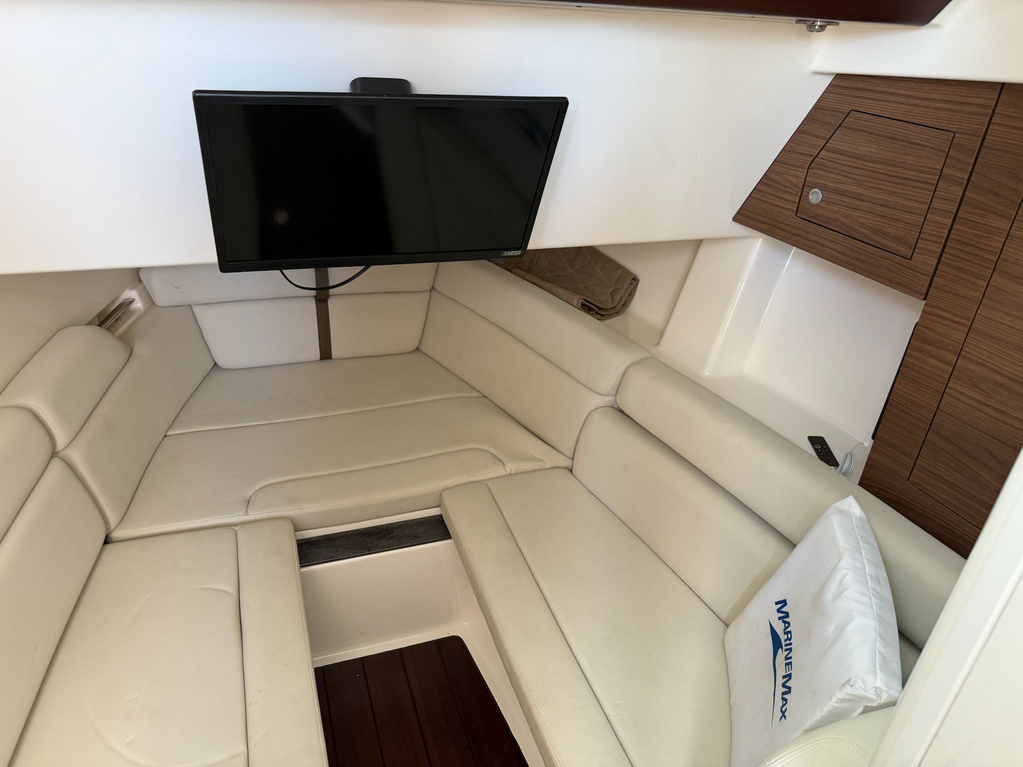 2021 Boston Whaler 350 REALM Image Thumbnail #14