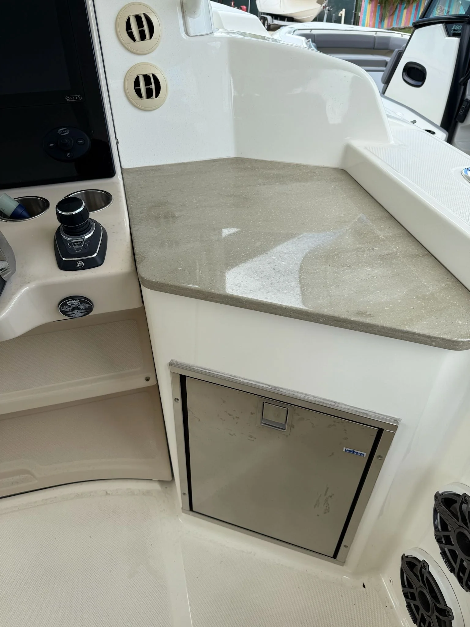 2021 Boston Whaler 350 REALM Image Thumbnail #11