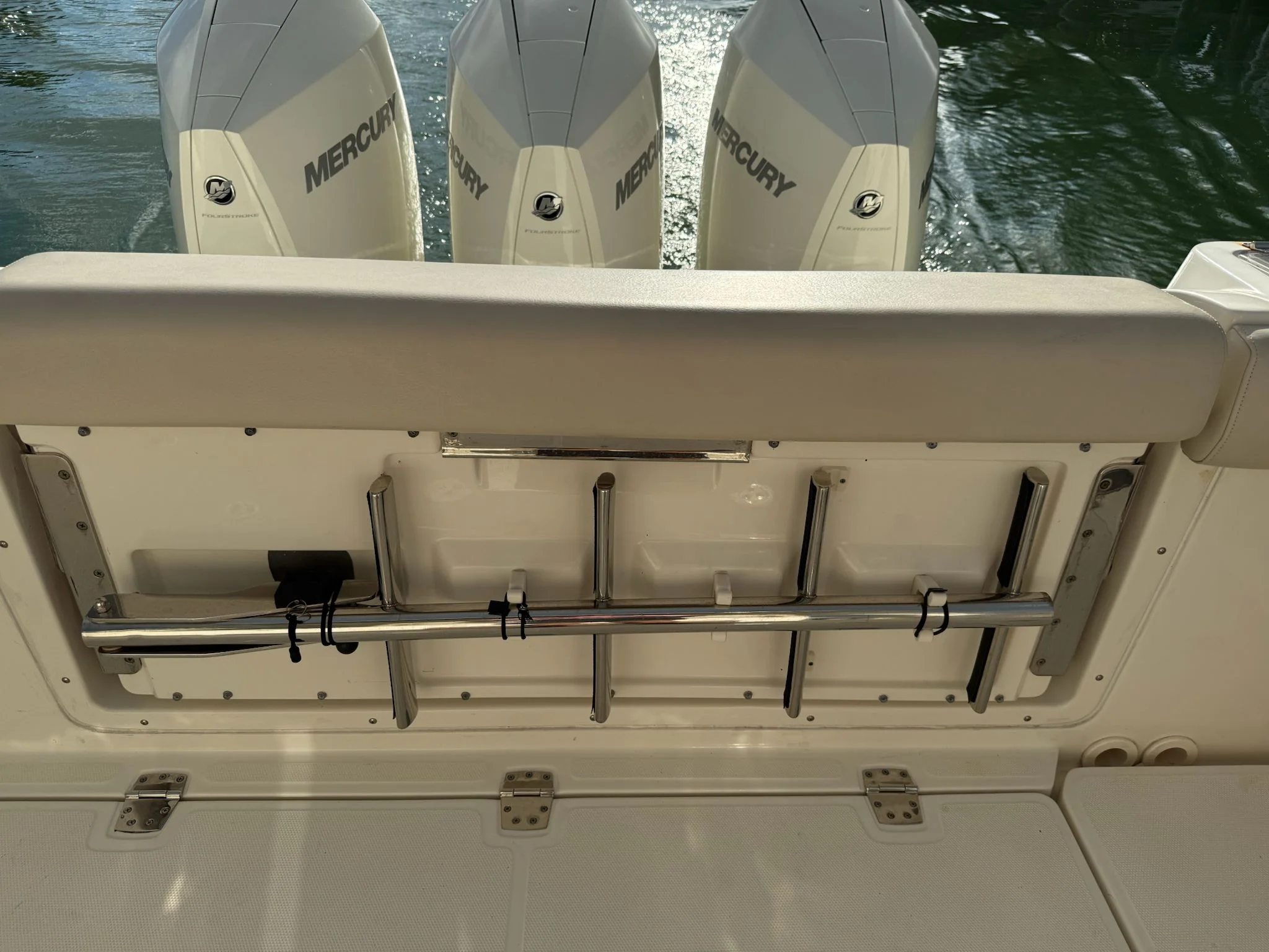 2021 Boston Whaler 350 REALM Image Thumbnail #20