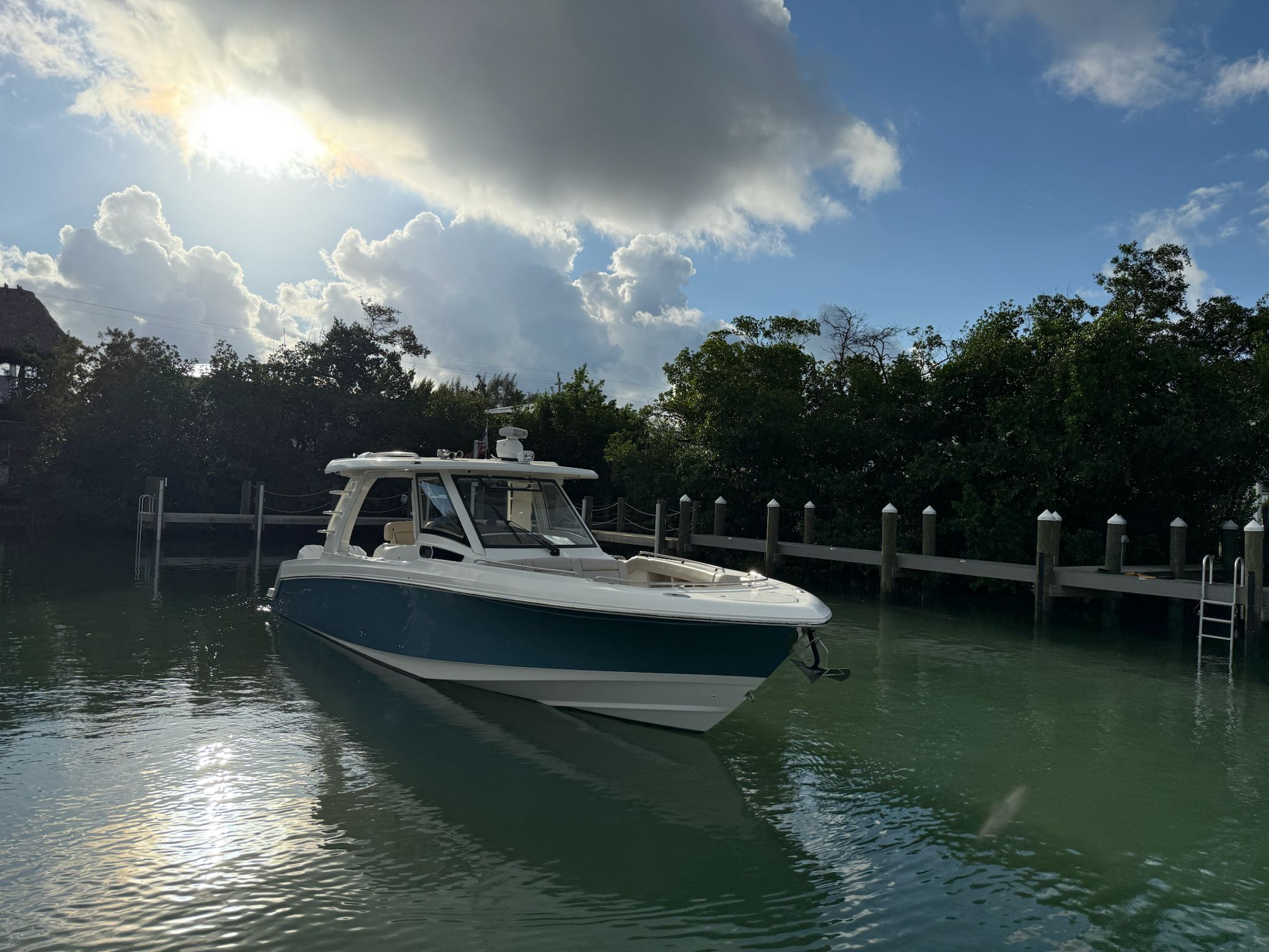 2021 Boston Whaler 350 REALM Image Thumbnail #7