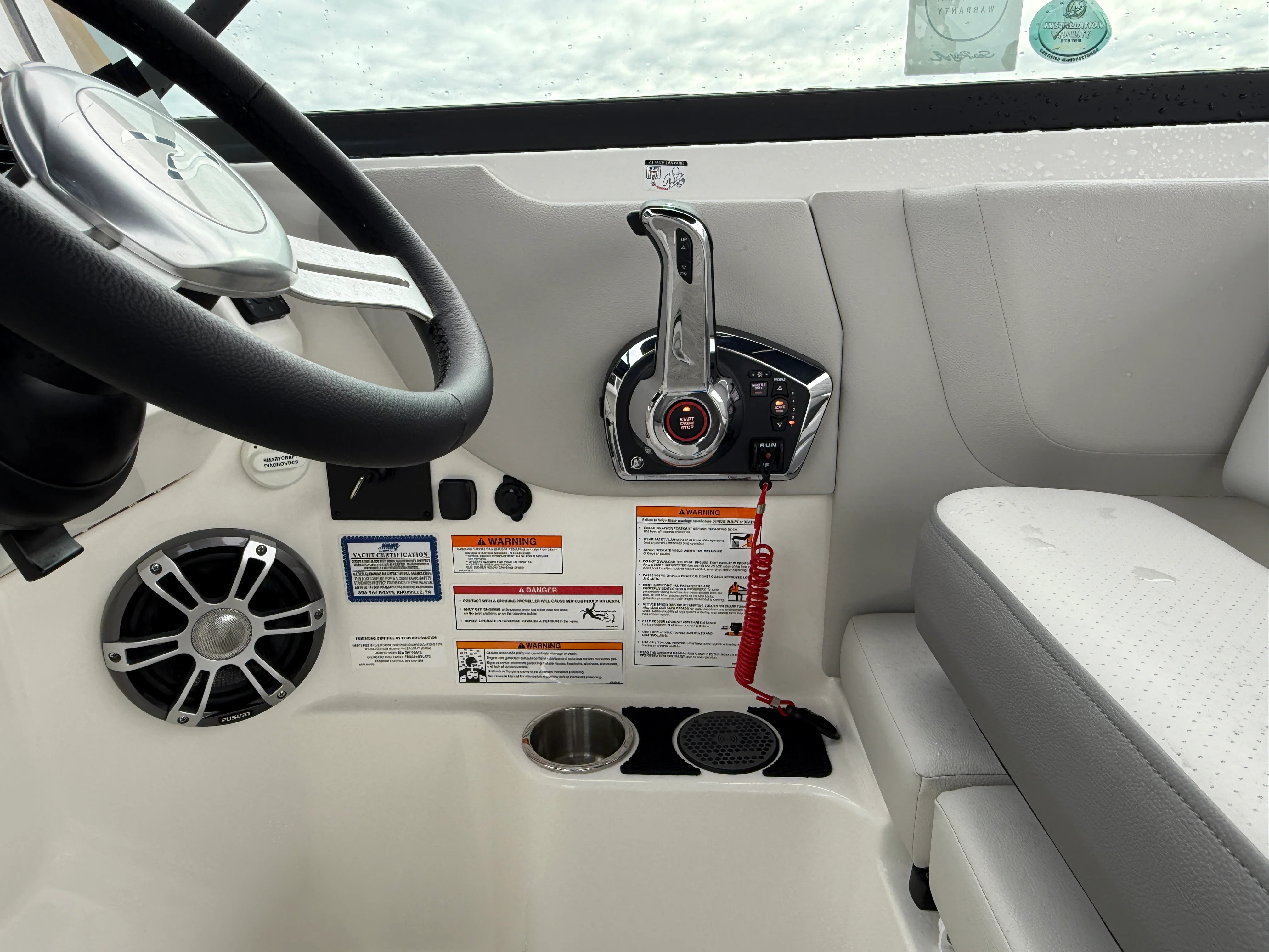 2026 Sea Ray SDX 270 Outboard Image Thumbnail #15