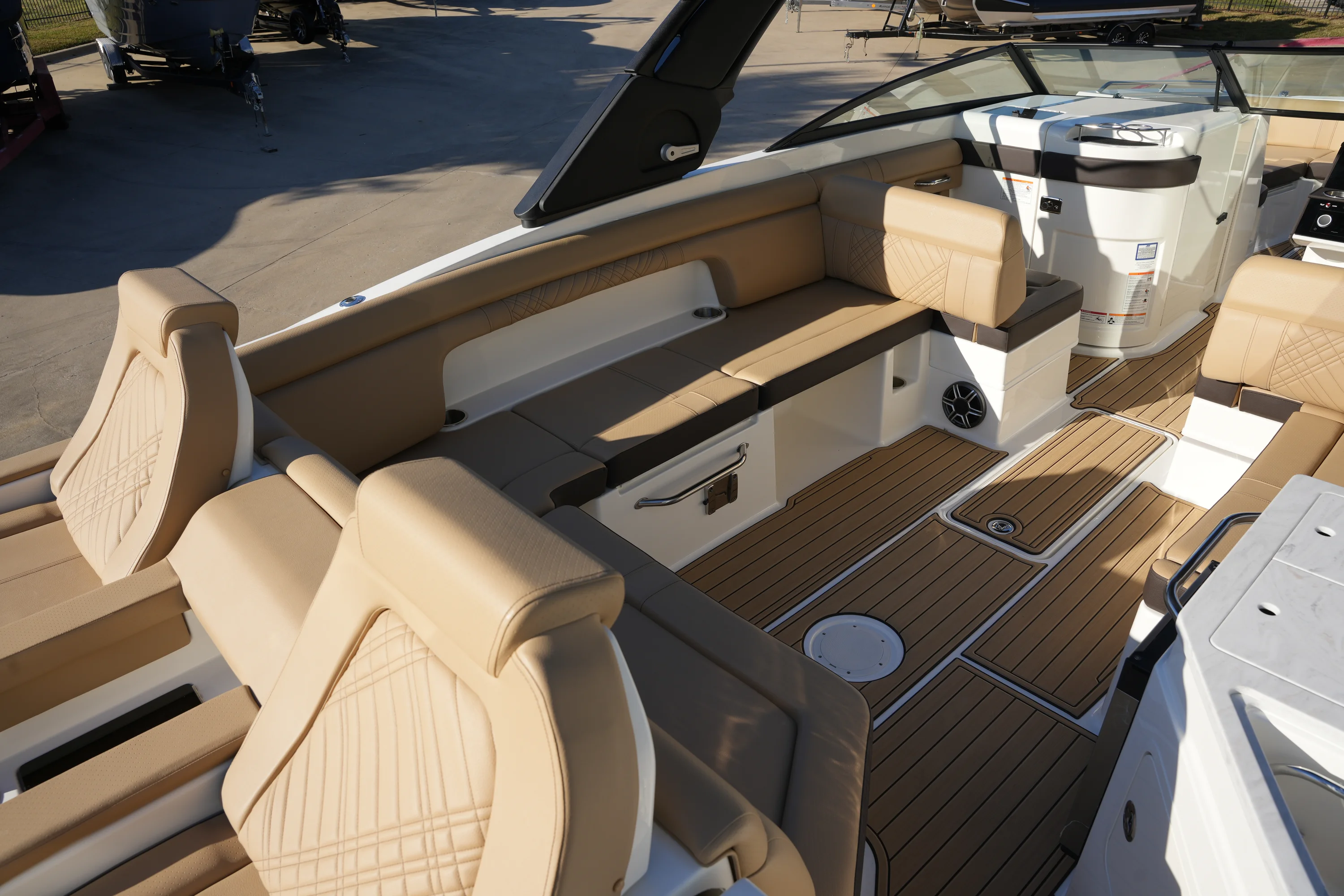 2026 Sea Ray SDX 290 Image Thumbnail #12