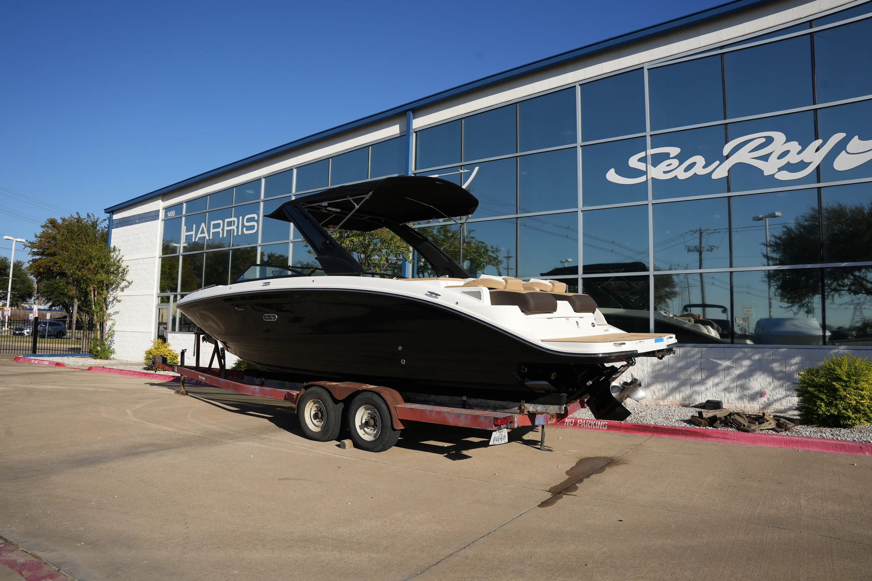 2026 Sea Ray SDX 290 Image Thumbnail #2