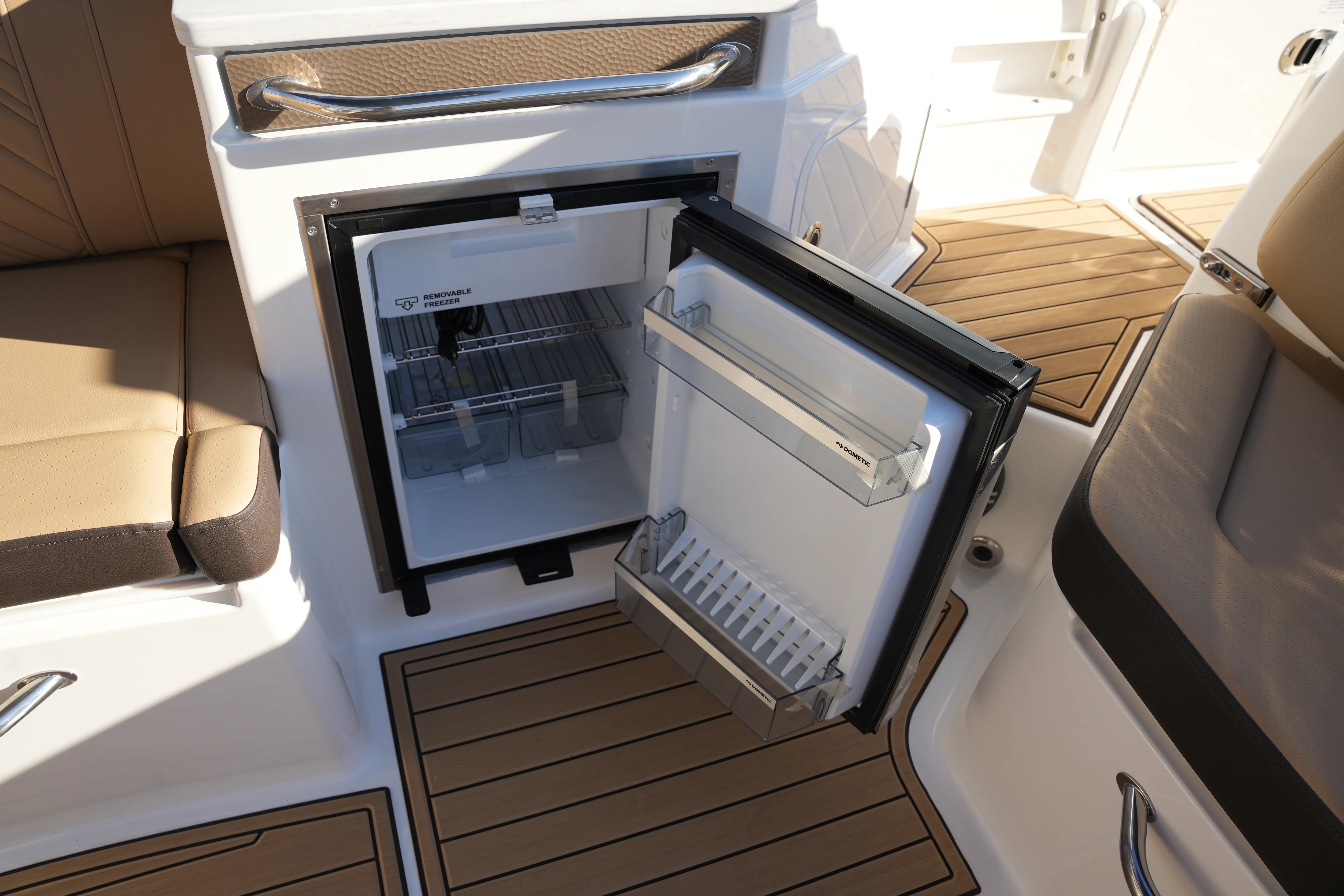 2026 Sea Ray SDX 290 Image Thumbnail #19