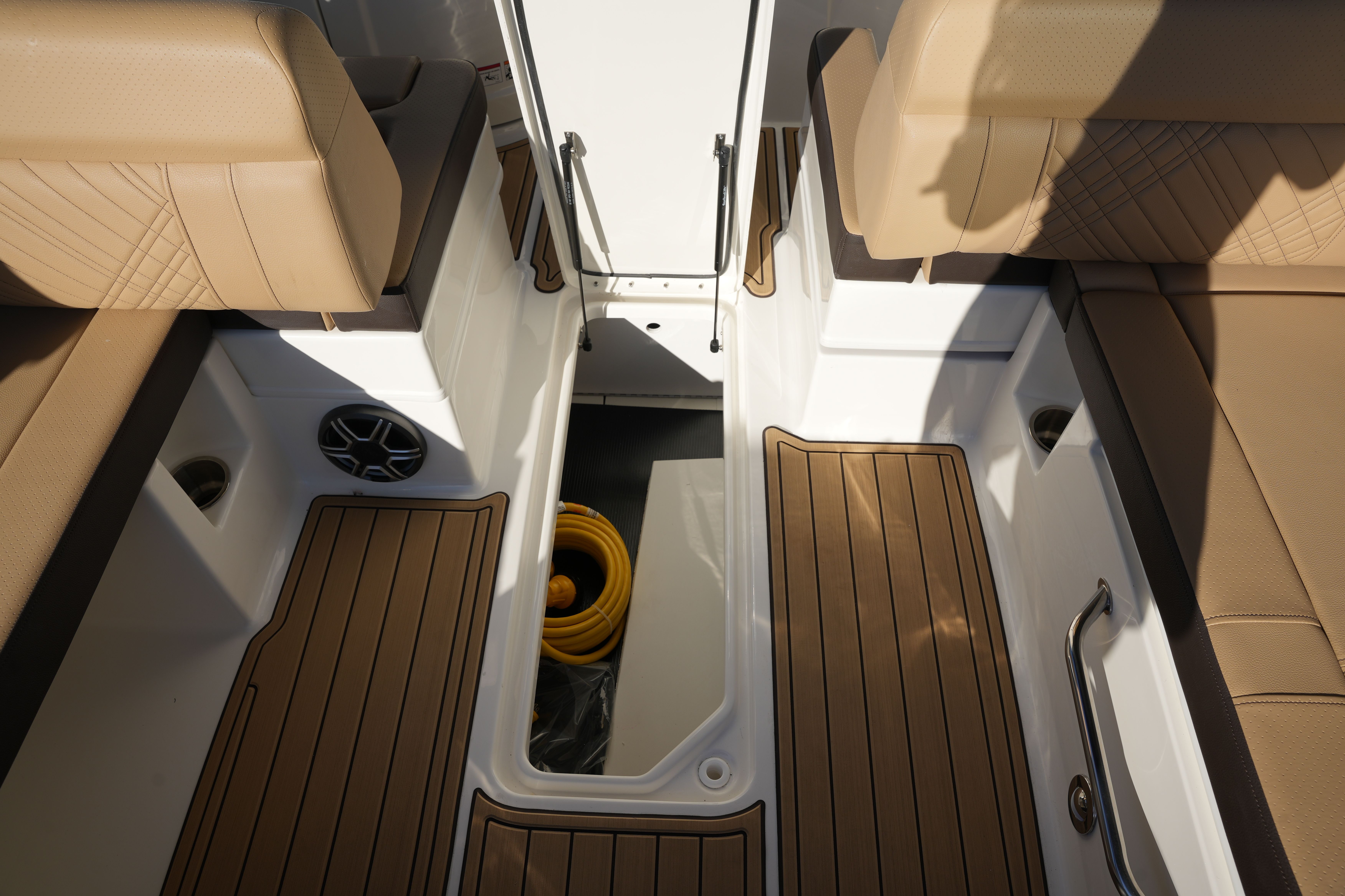 2026 Sea Ray SDX 290 Image Thumbnail #23