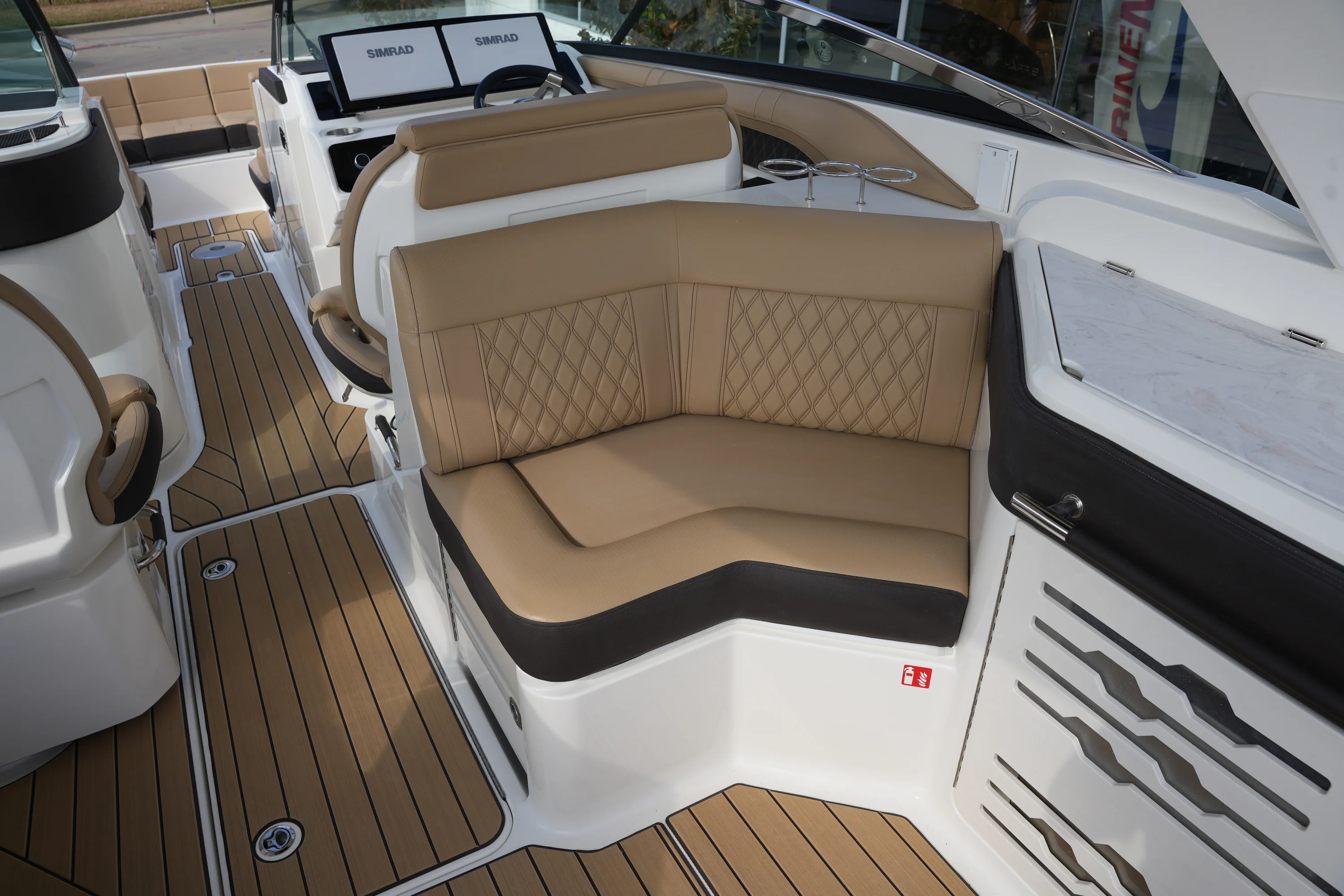 2026 Sea Ray SLX 310 Image Thumbnail #15