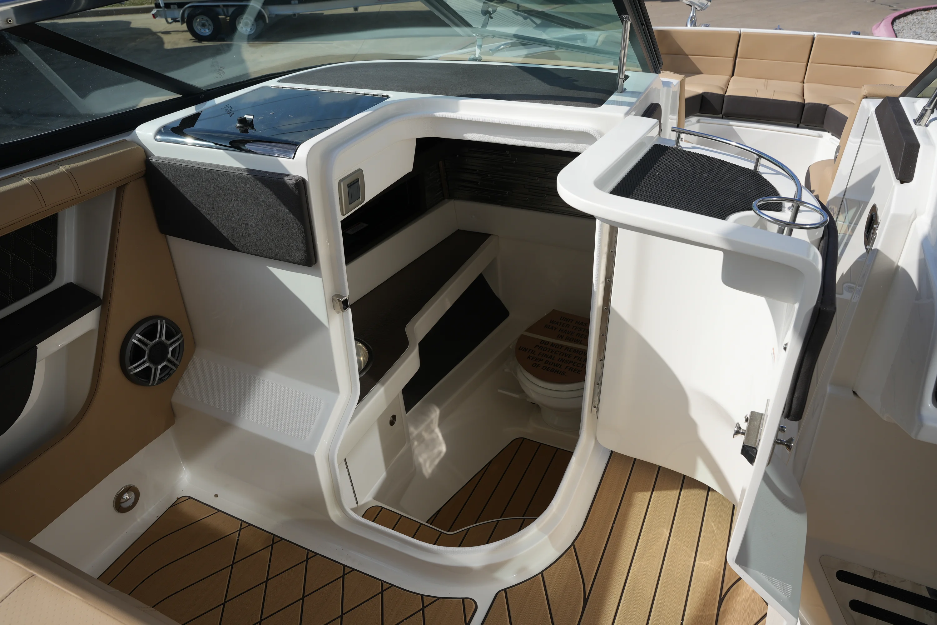 2026 Sea Ray SLX 310 Image Thumbnail #30