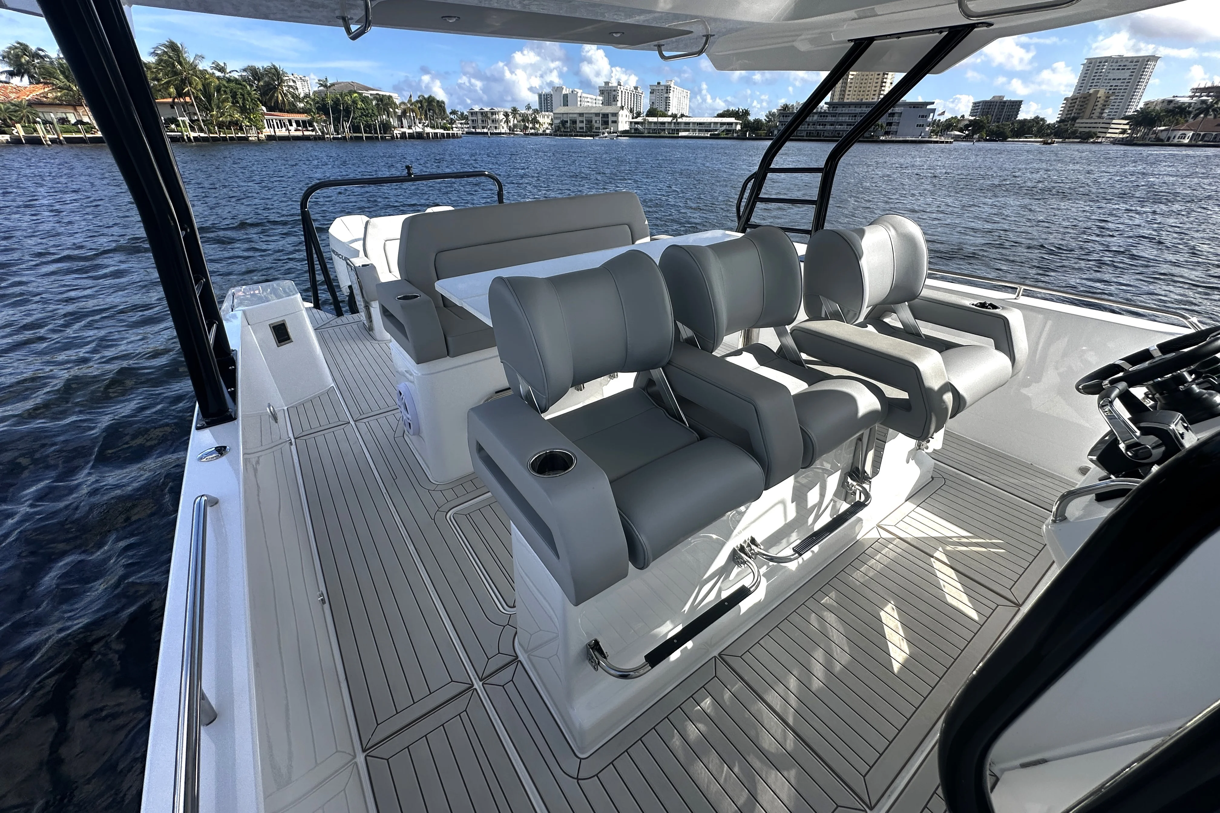 2026 Cruisers Yachts 38 VTR Image Thumbnail #37