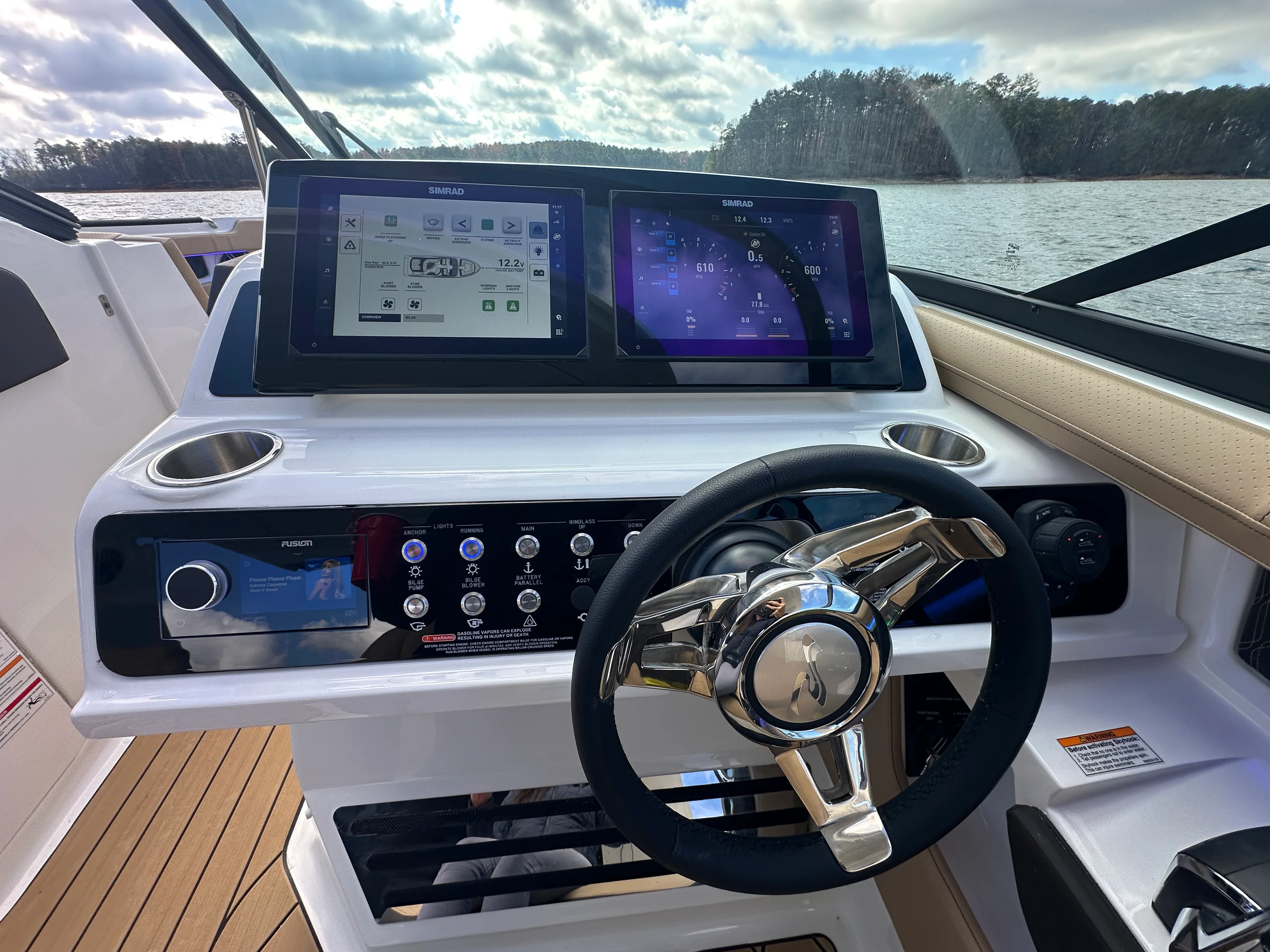 2026 Sea Ray SLX 310 Image Thumbnail #20