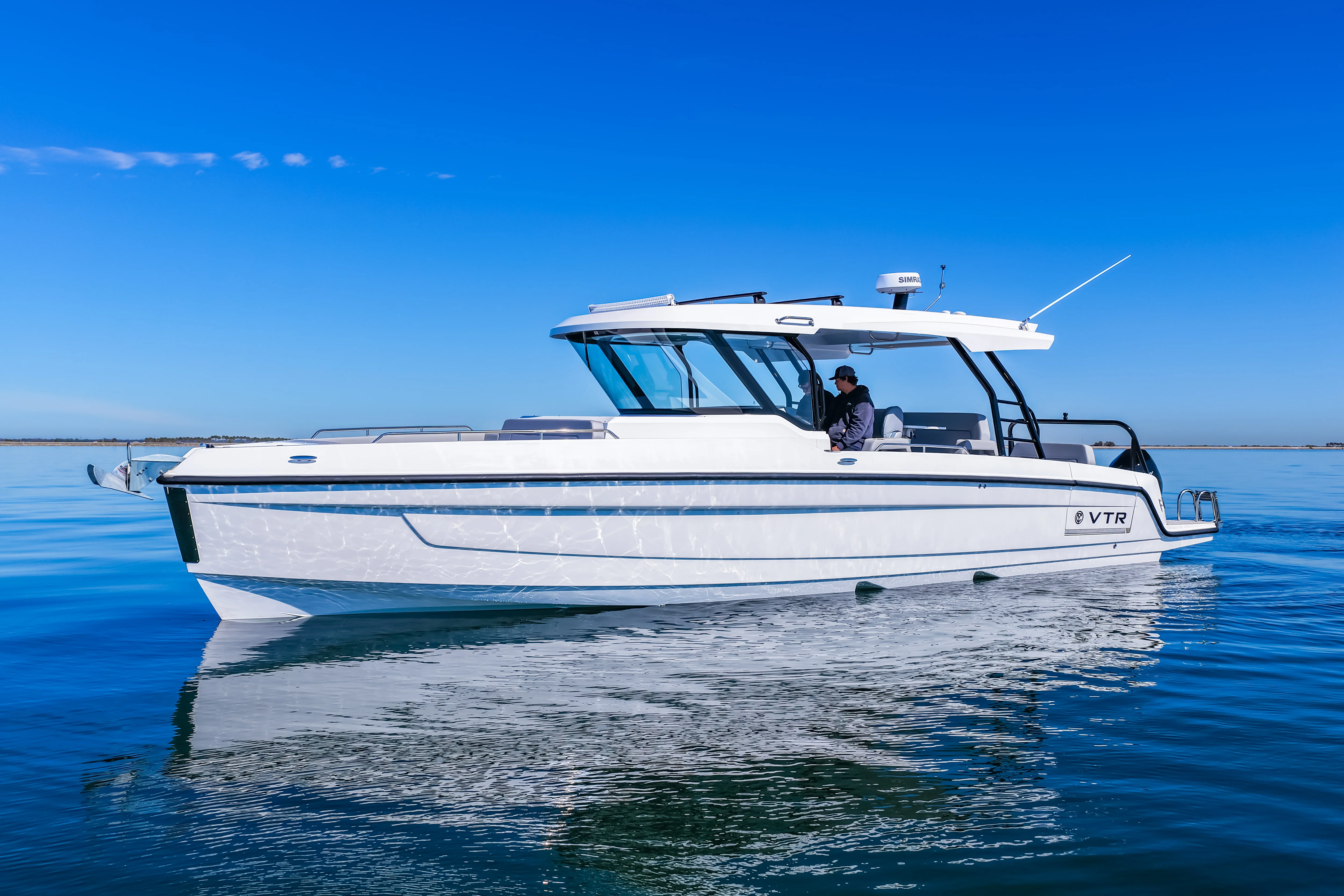 2026 Cruisers Yachts 38 VTR Image Thumbnail #18