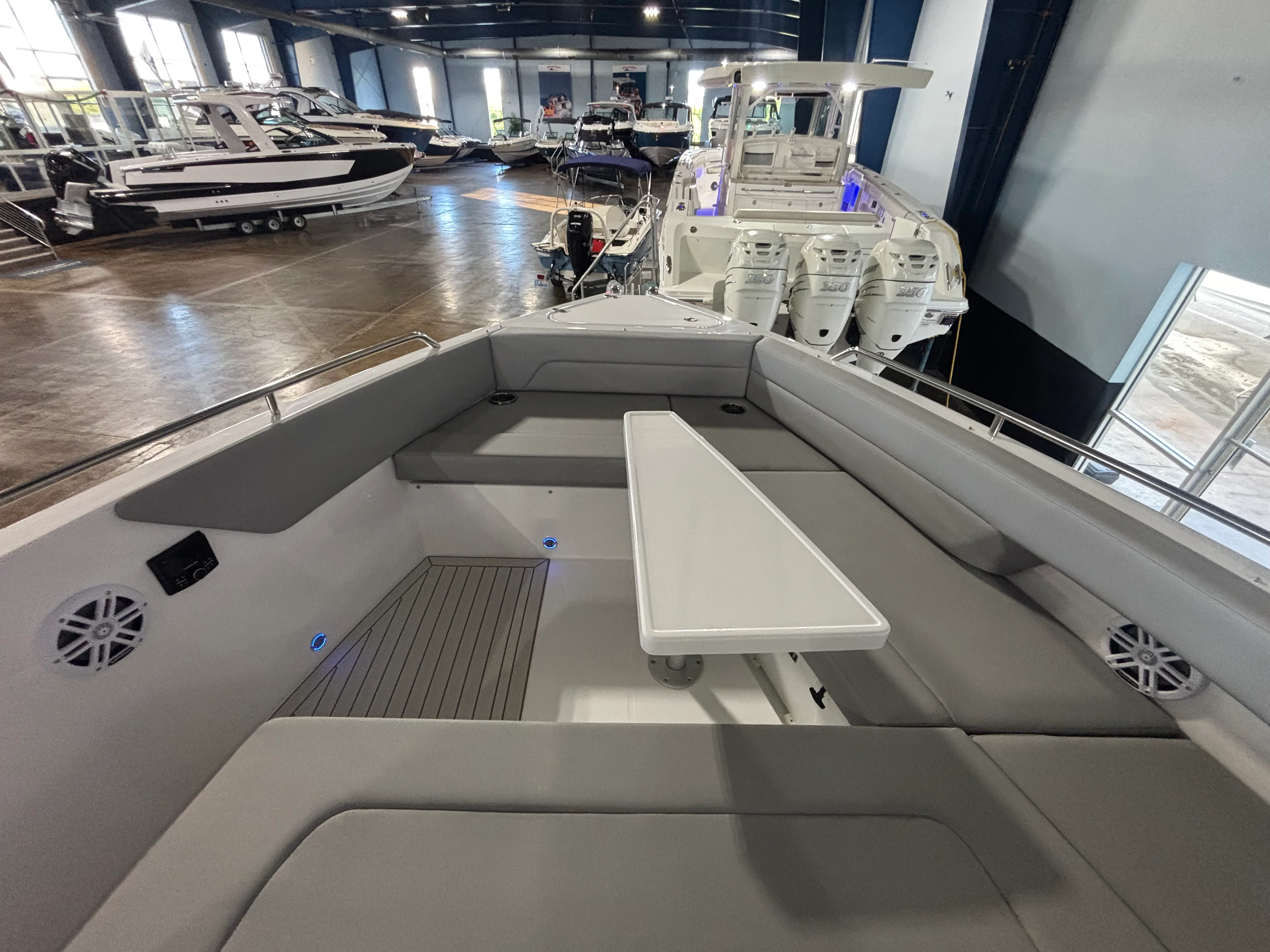 2026 Cruisers Yachts 38 VTR Image Thumbnail #24