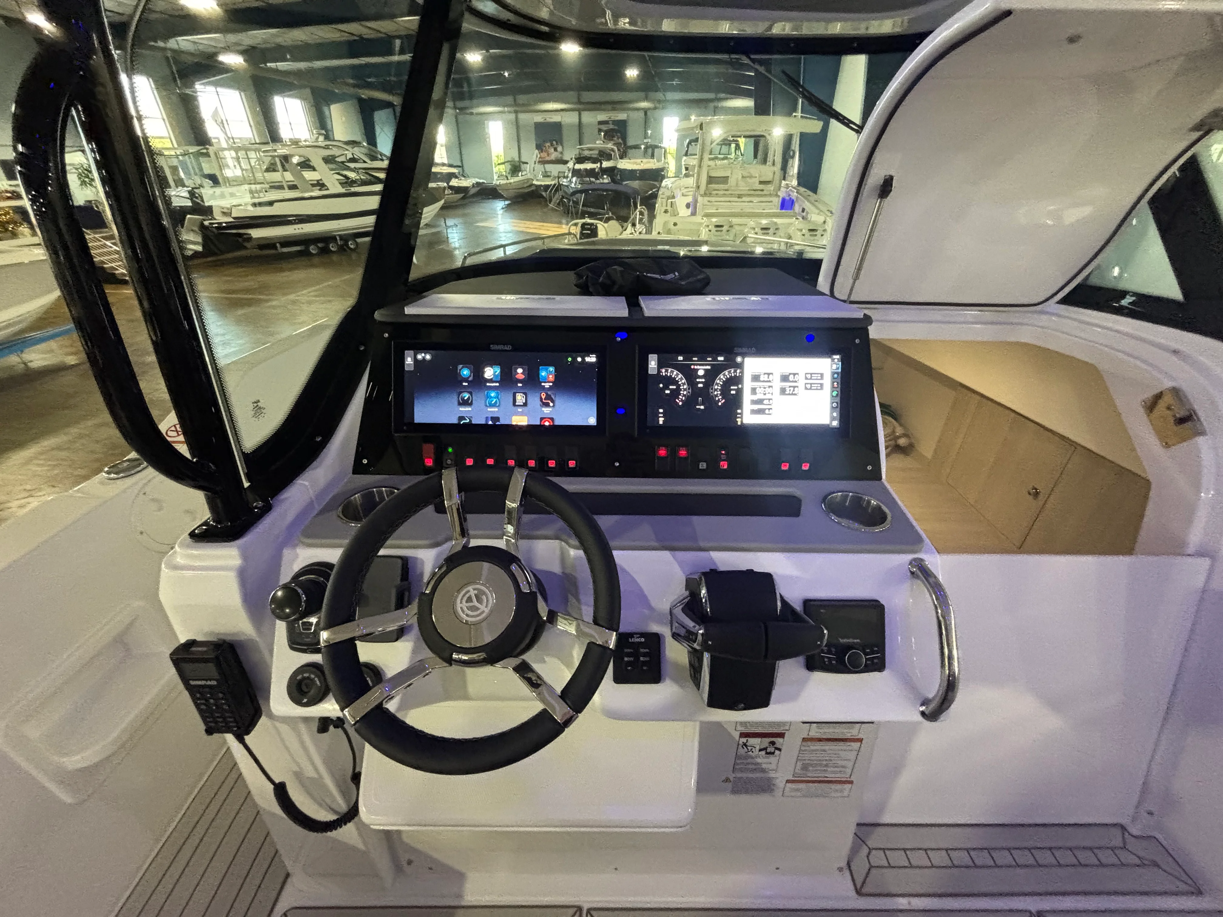 2026 Cruisers Yachts 38 VTR Image Thumbnail #22