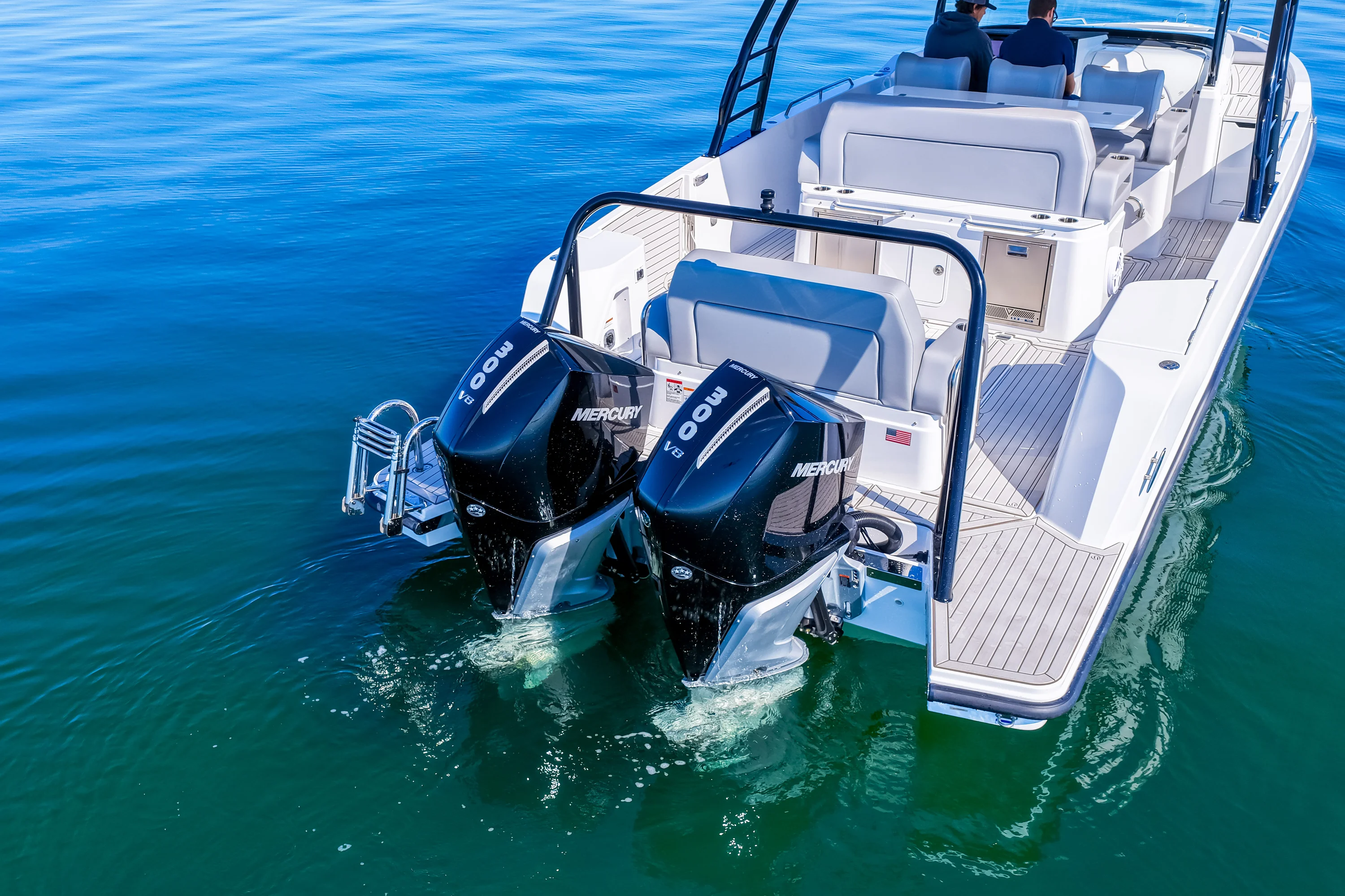 2026 Cruisers Yachts 38 VTR Image Thumbnail #10