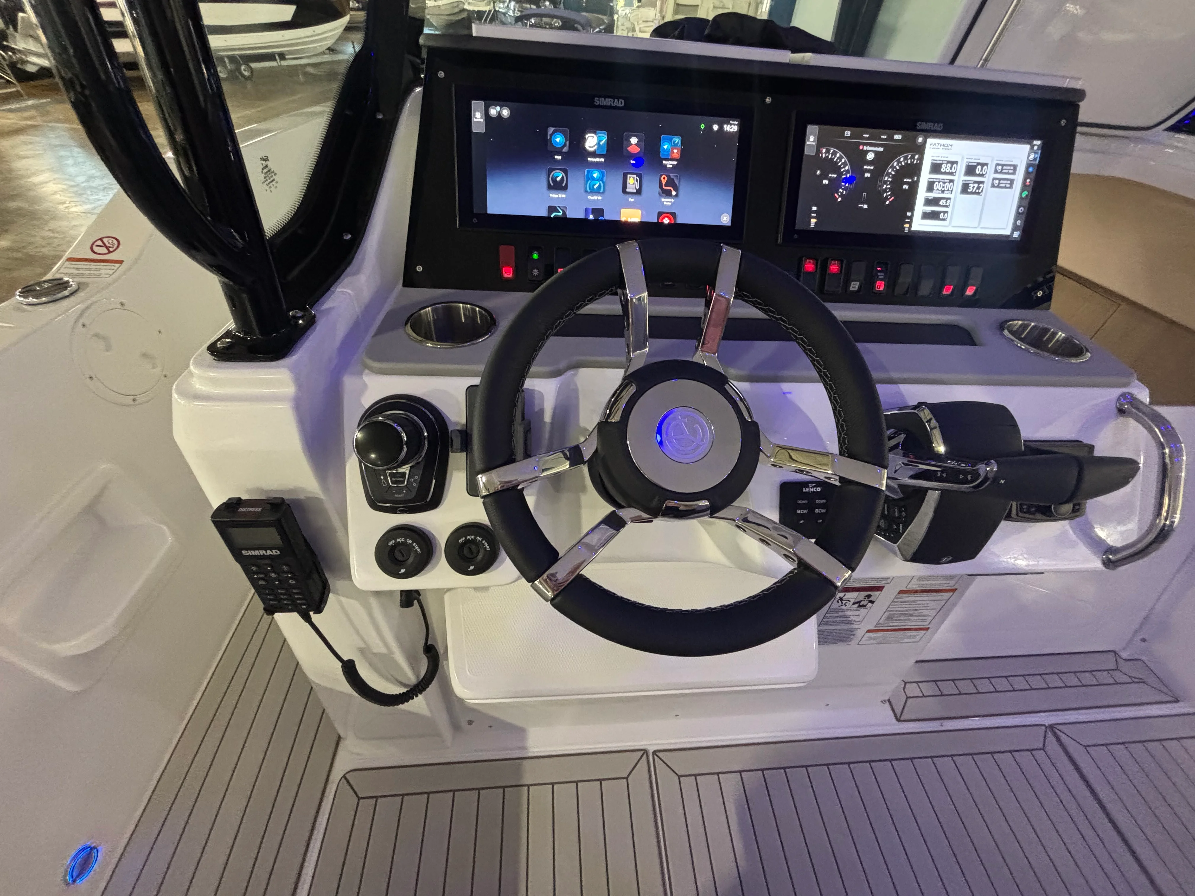 2026 Cruisers Yachts 38 VTR Image Thumbnail #23