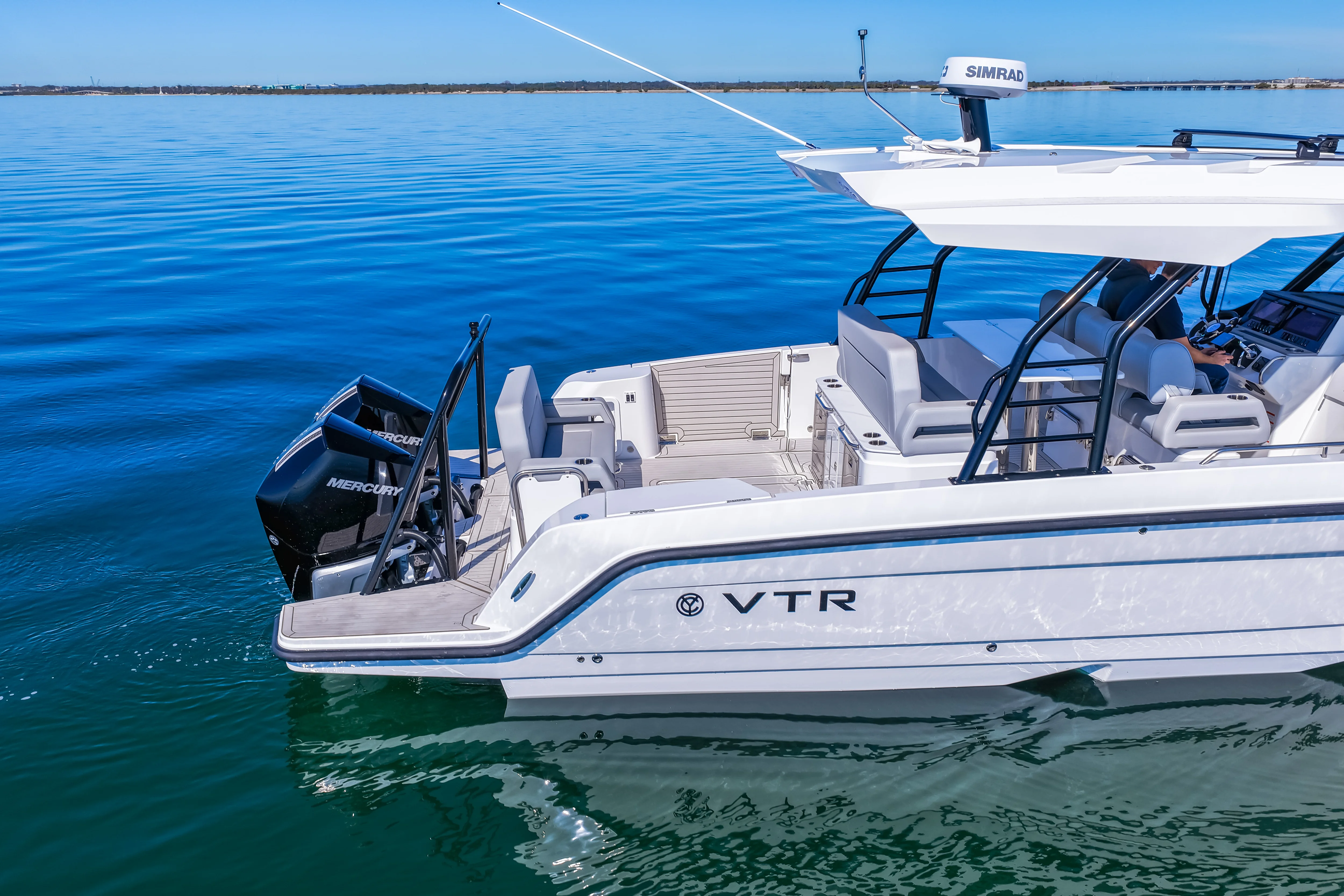 2026 Cruisers Yachts 38 VTR Image Thumbnail #8