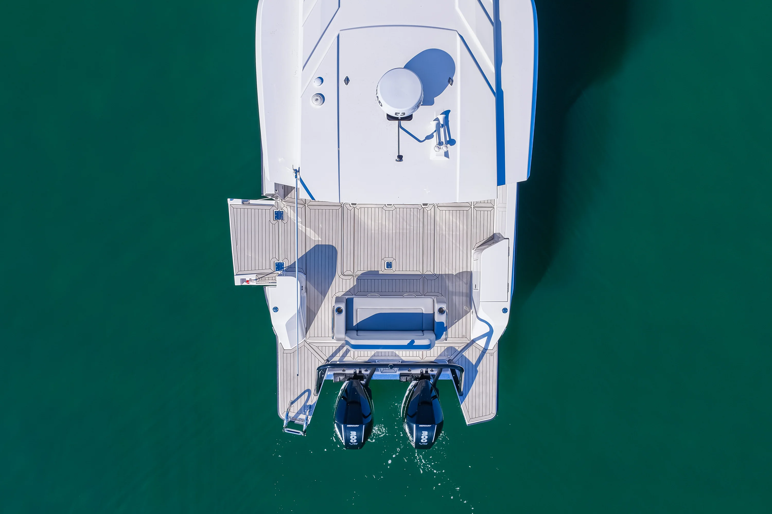 2026 Cruisers Yachts 38 VTR Image Thumbnail #29