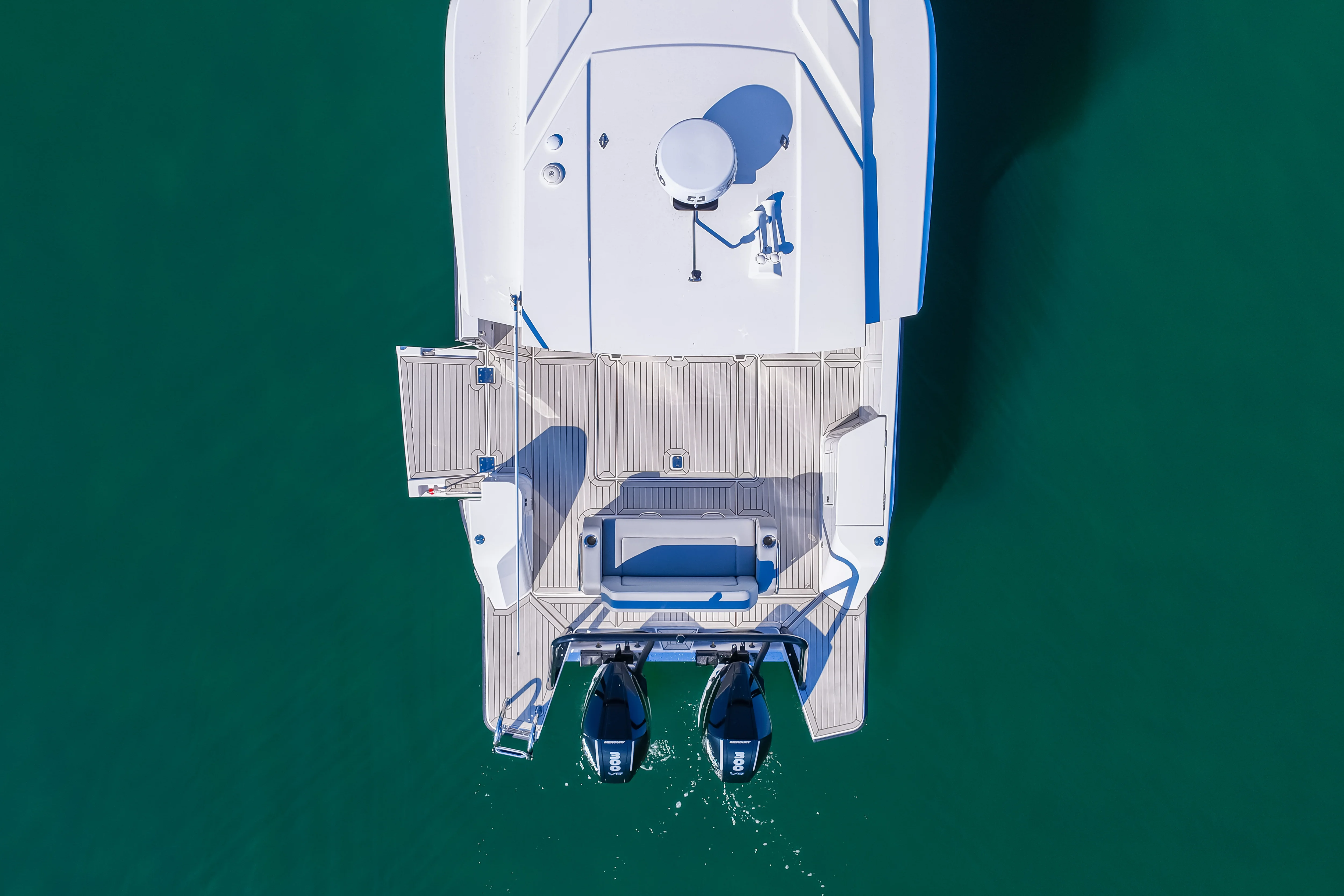 2026 Cruisers Yachts 38 VTR Image Thumbnail #29