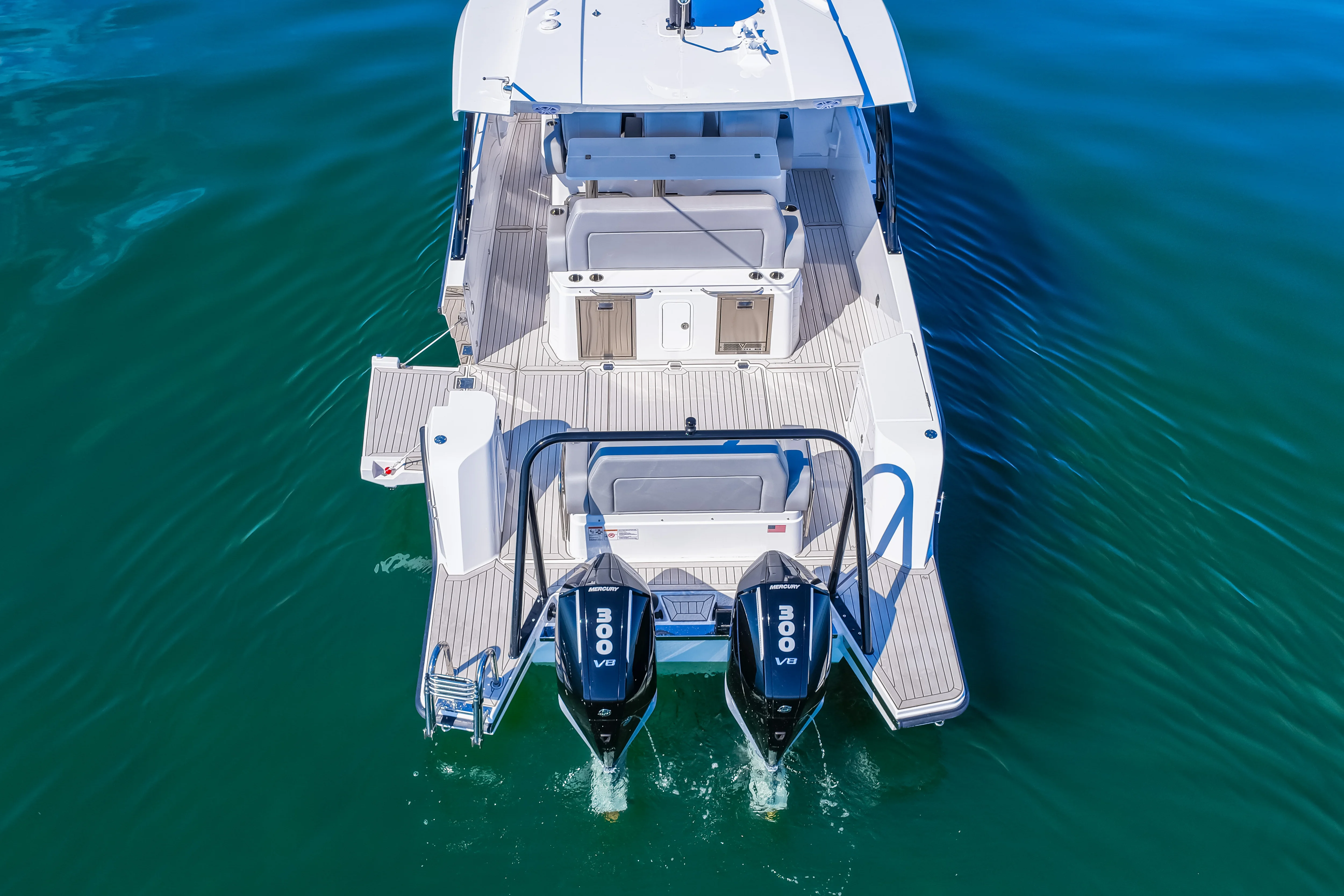 2026 Cruisers Yachts 38 VTR Image Thumbnail #27