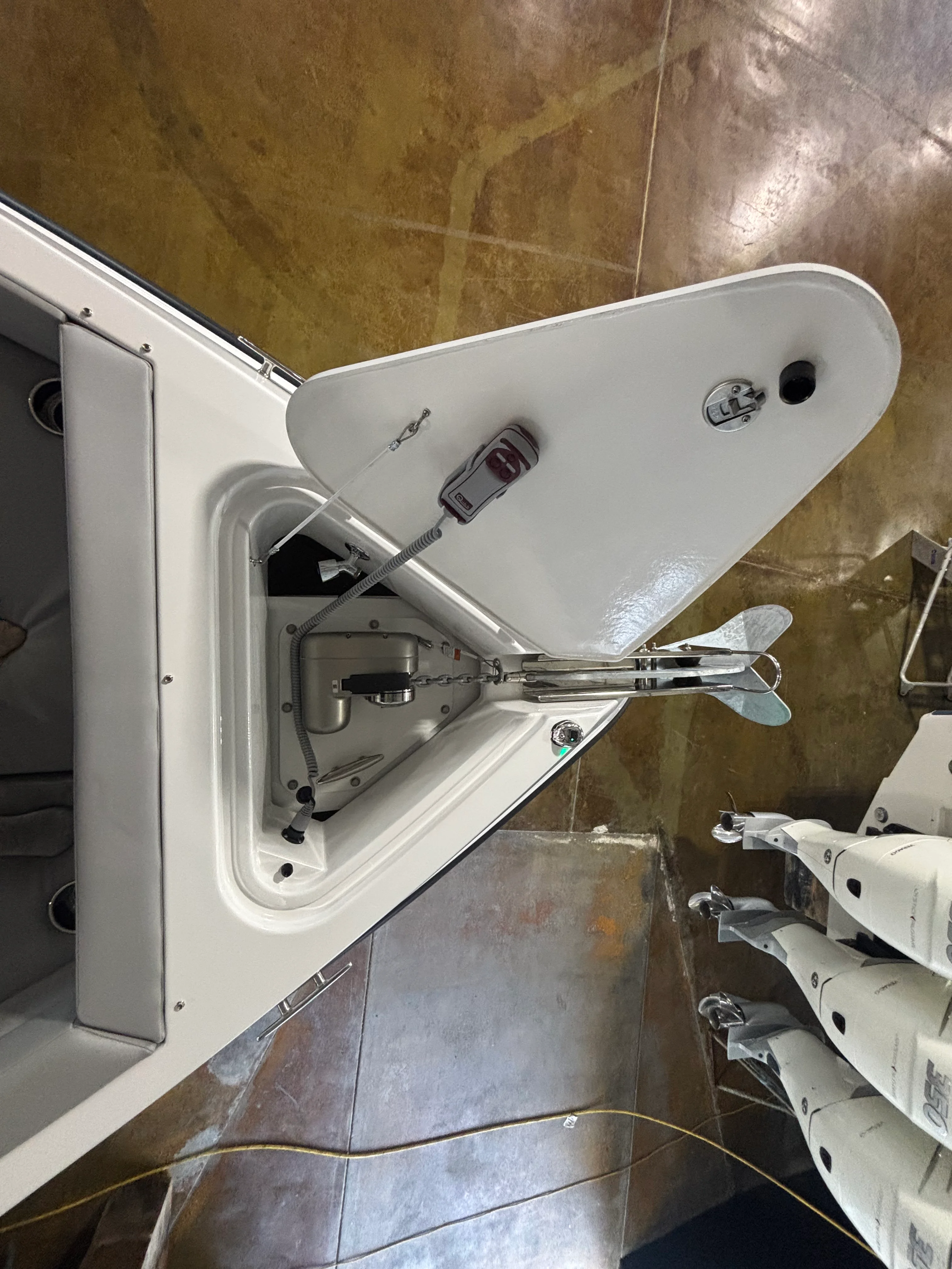 2026 Cruisers Yachts 38 VTR Image Thumbnail #25