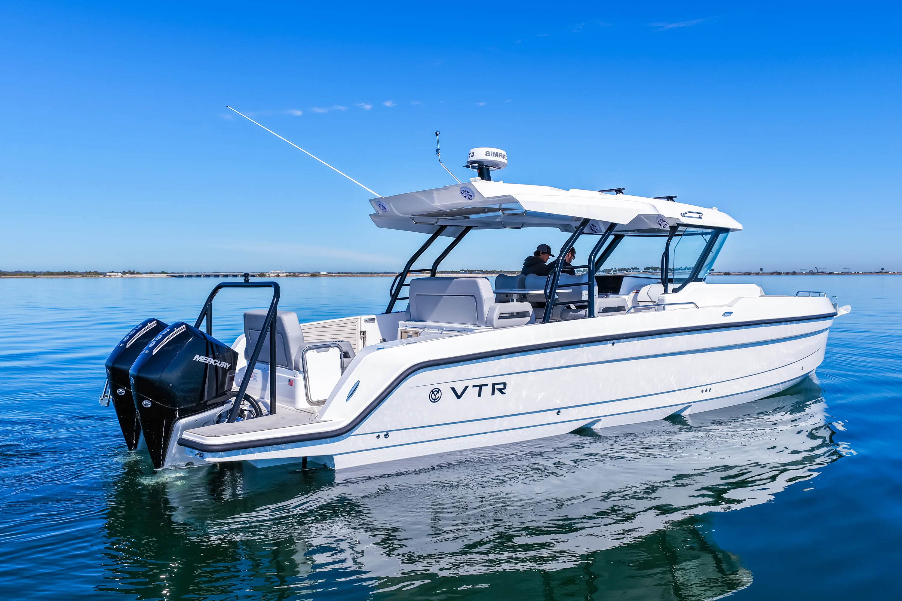 2026 Cruisers Yachts 38 VTR Image Thumbnail #6