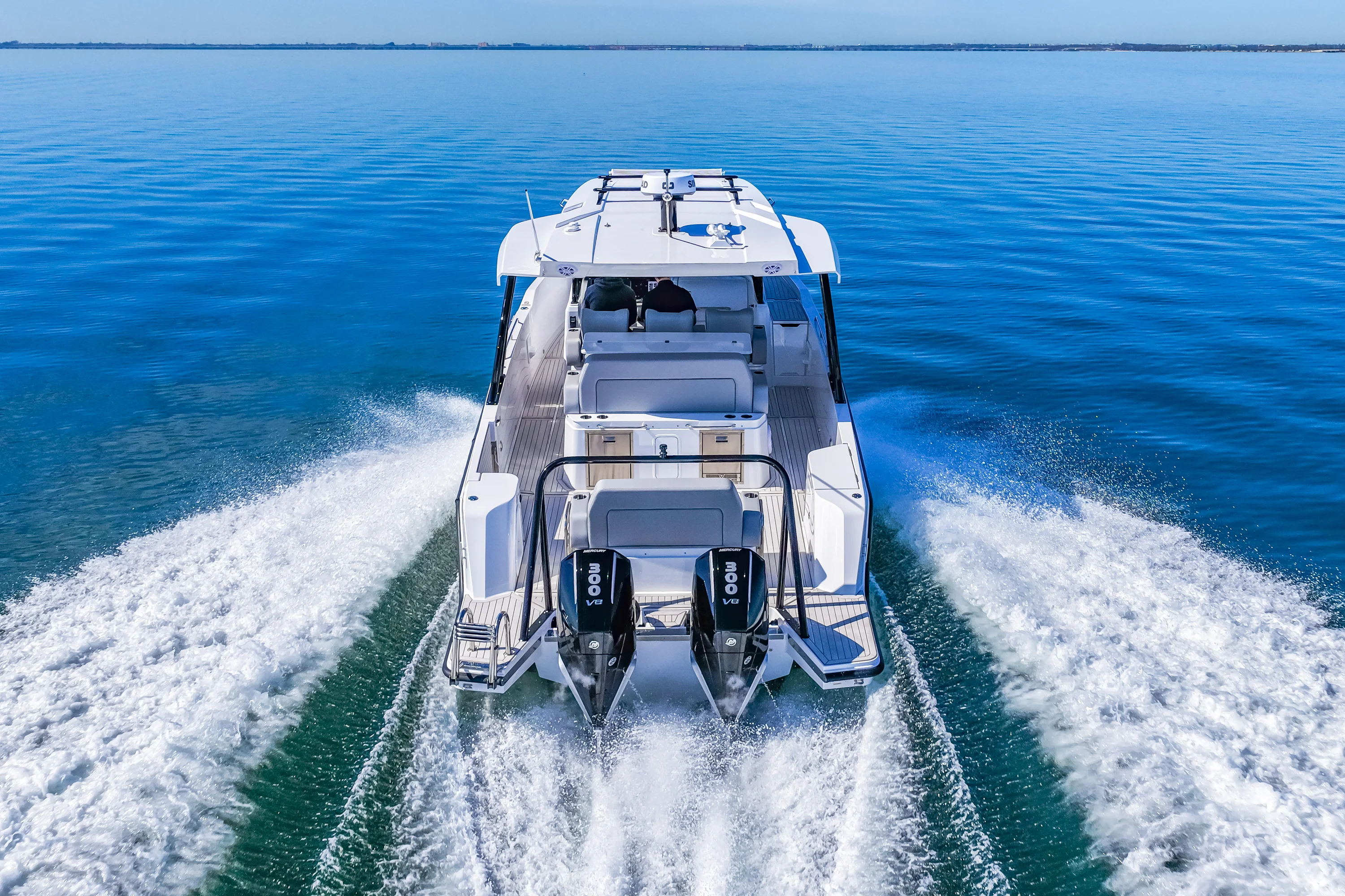 2026 Cruisers Yachts 38 VTR Image Thumbnail #41