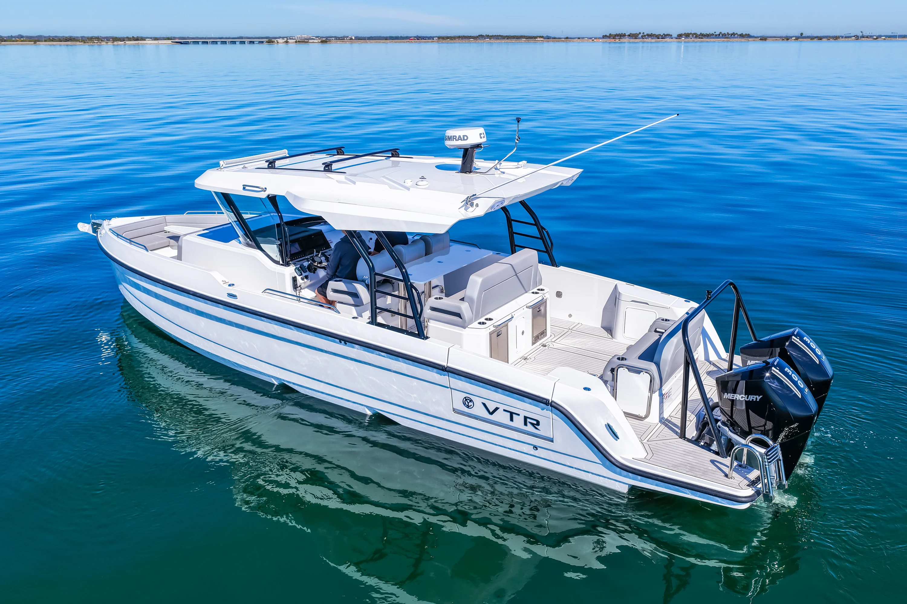 2026 Cruisers Yachts 38 VTR Image Thumbnail #15