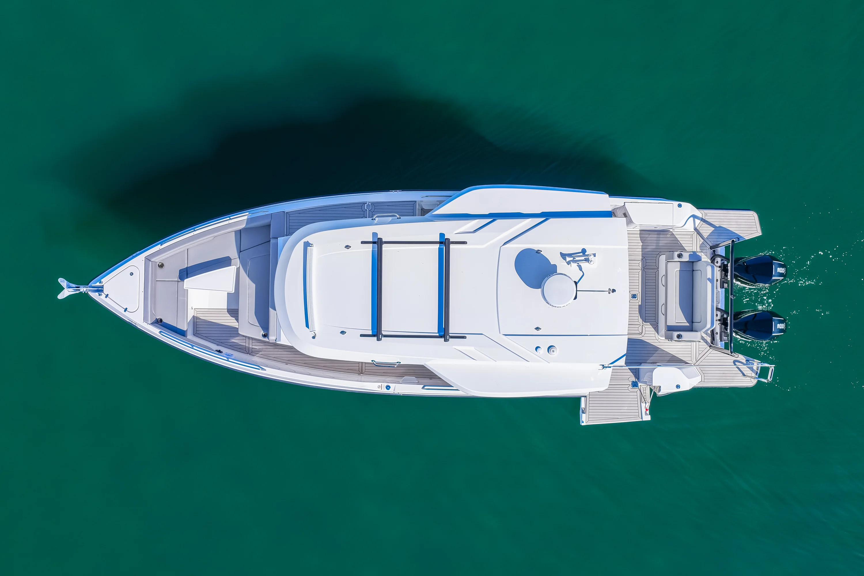 2026 Cruisers Yachts 38 VTR Image Thumbnail #28