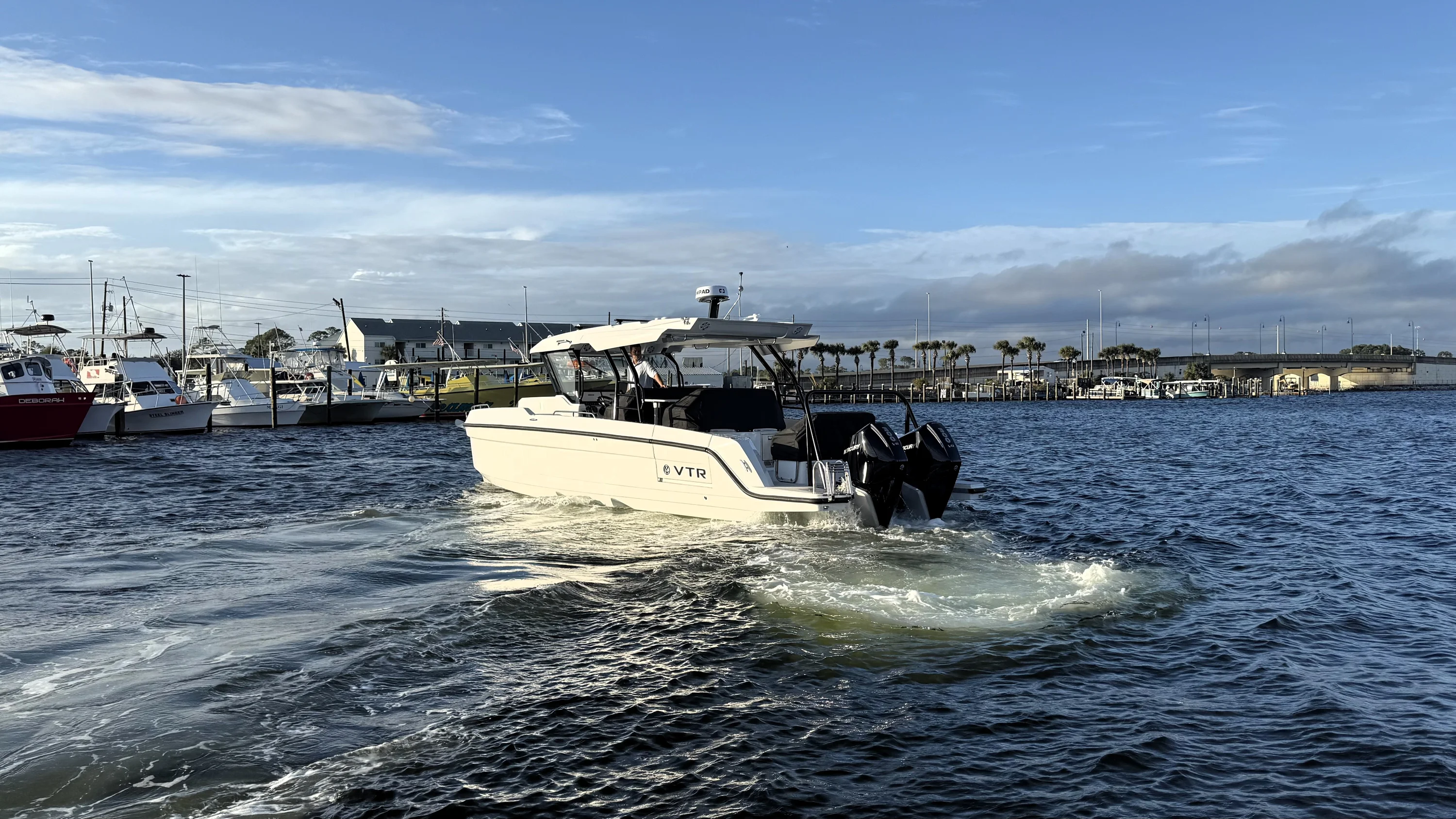 2026 Cruisers Yachts 38 VTR Image Thumbnail #57