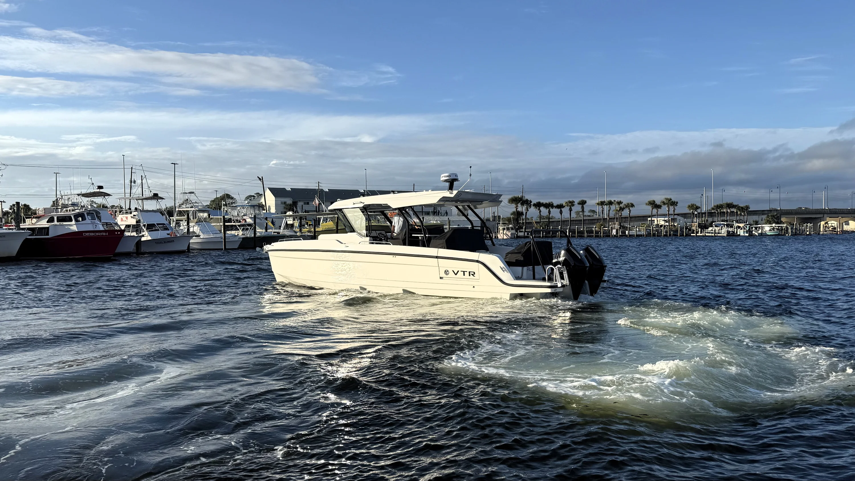 2026 Cruisers Yachts 38 VTR Image Thumbnail #60