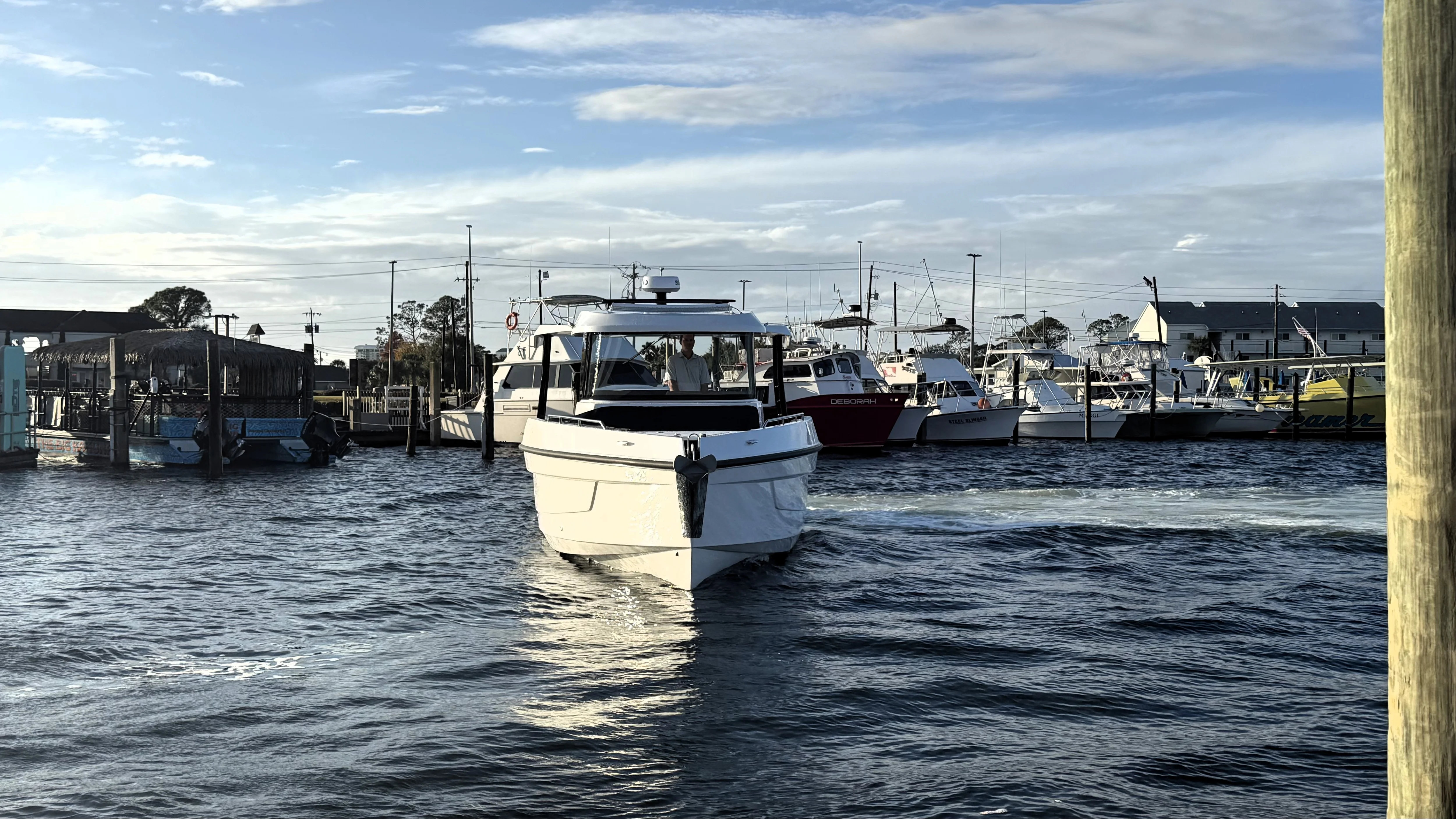 2026 Cruisers Yachts 38 VTR Image Thumbnail #65