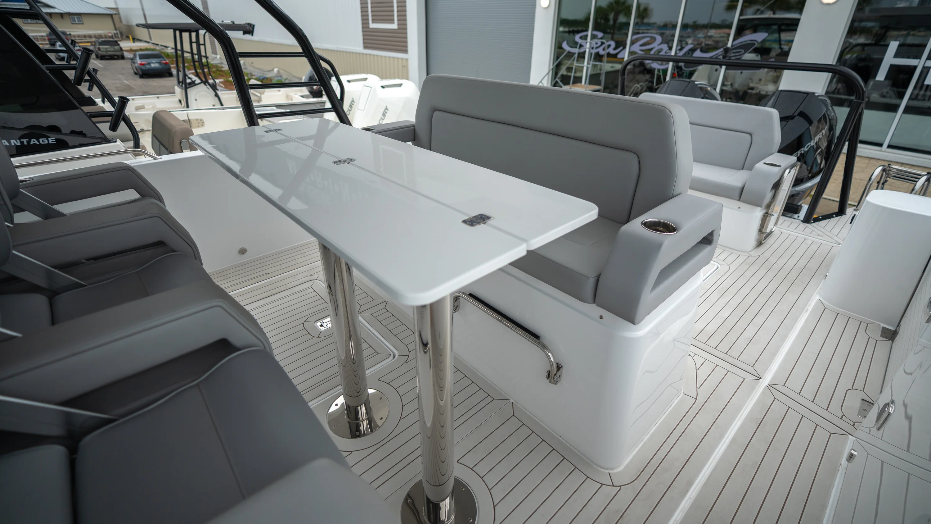 2026 Cruisers Yachts 38 VTR Image Thumbnail #36