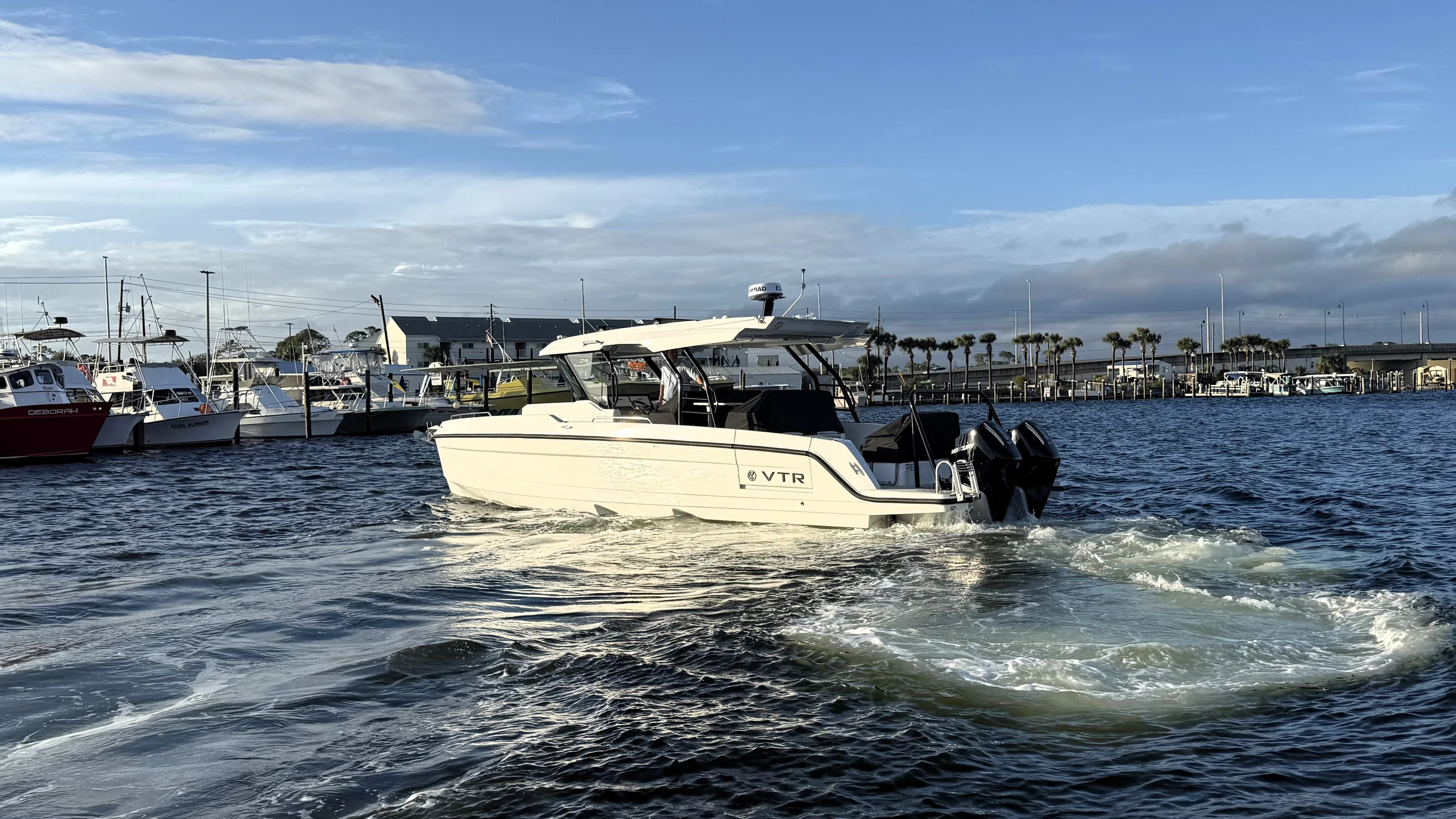 2026 Cruisers Yachts 38 VTR Image Thumbnail #59