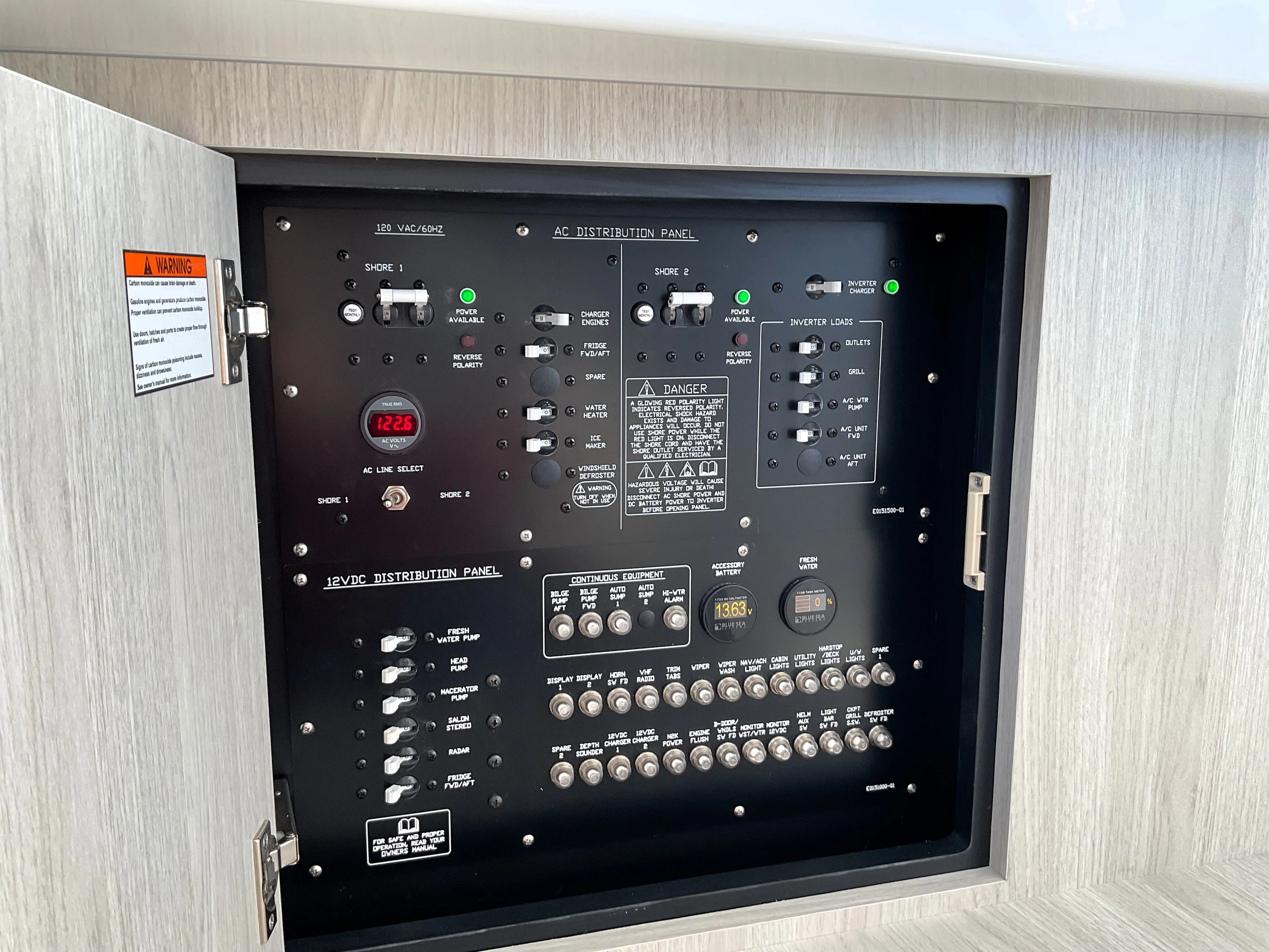 2026 Cruisers Yachts 38 VTR Image Thumbnail #53