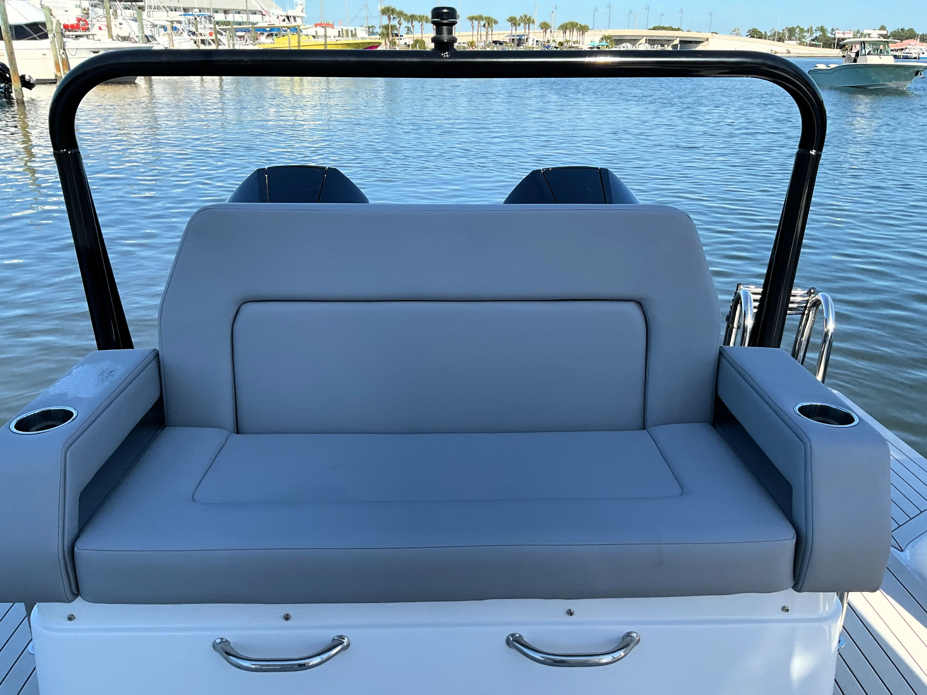 2026 Cruisers Yachts 38 VTR Image Thumbnail #48